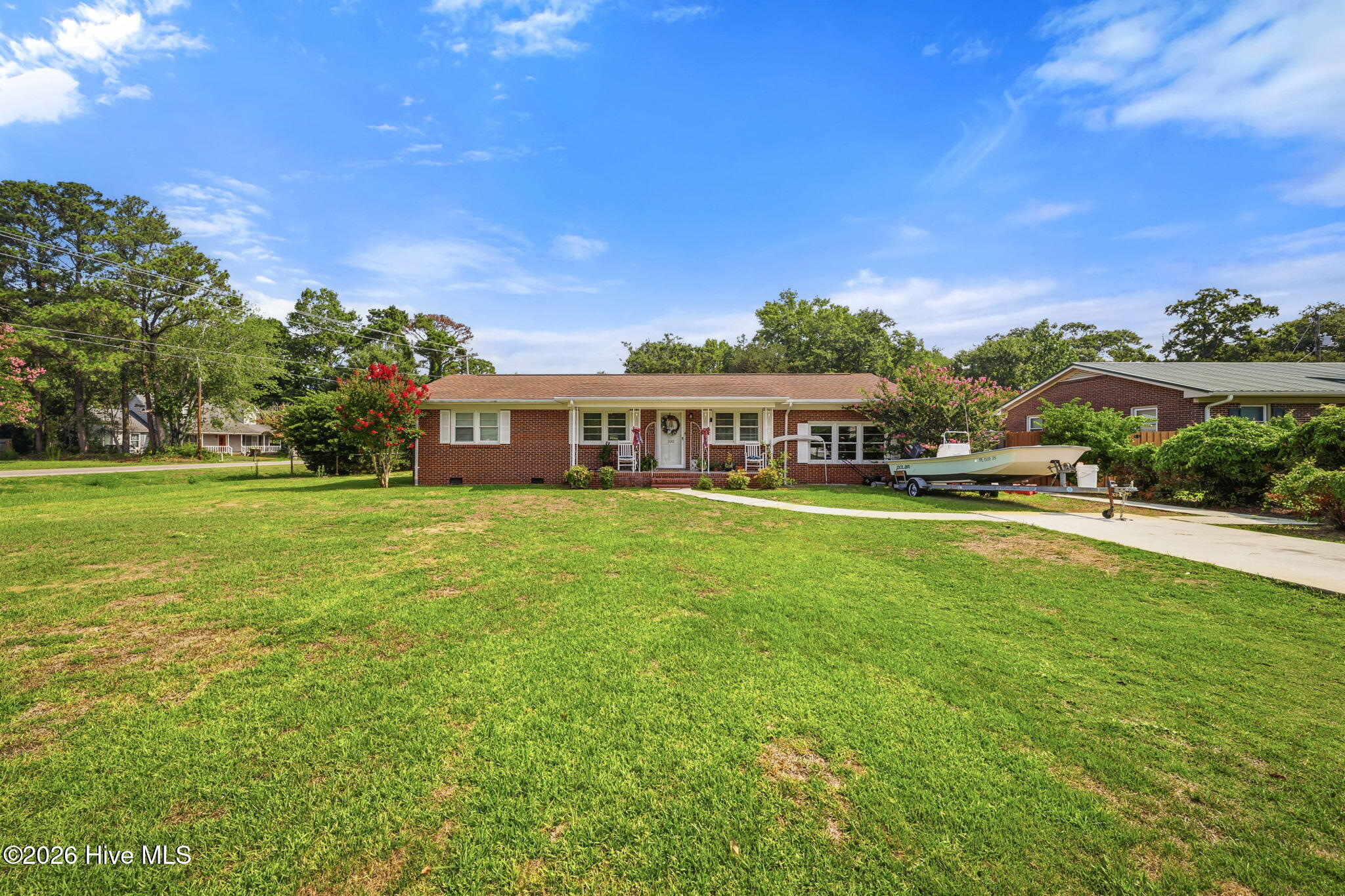 4615 Masonboro Loop Road Property Photo 2
