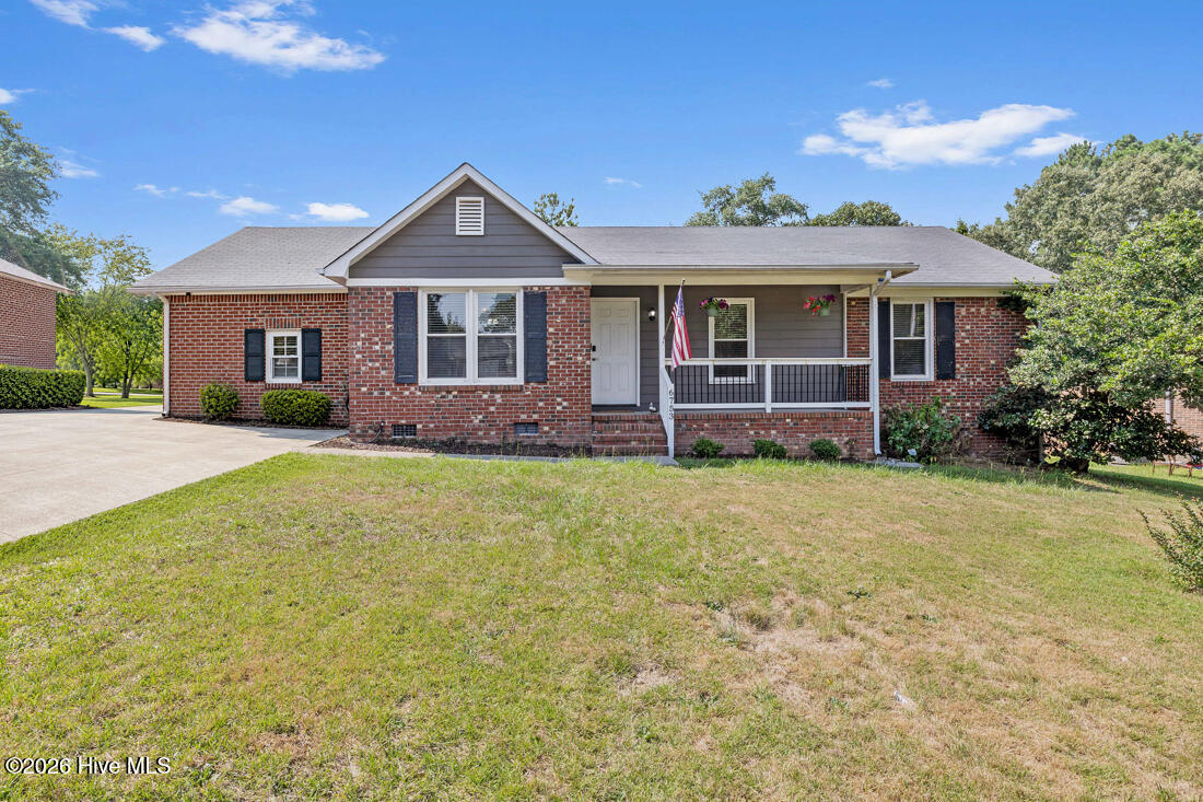6753 Arnish Court Property Photo 1