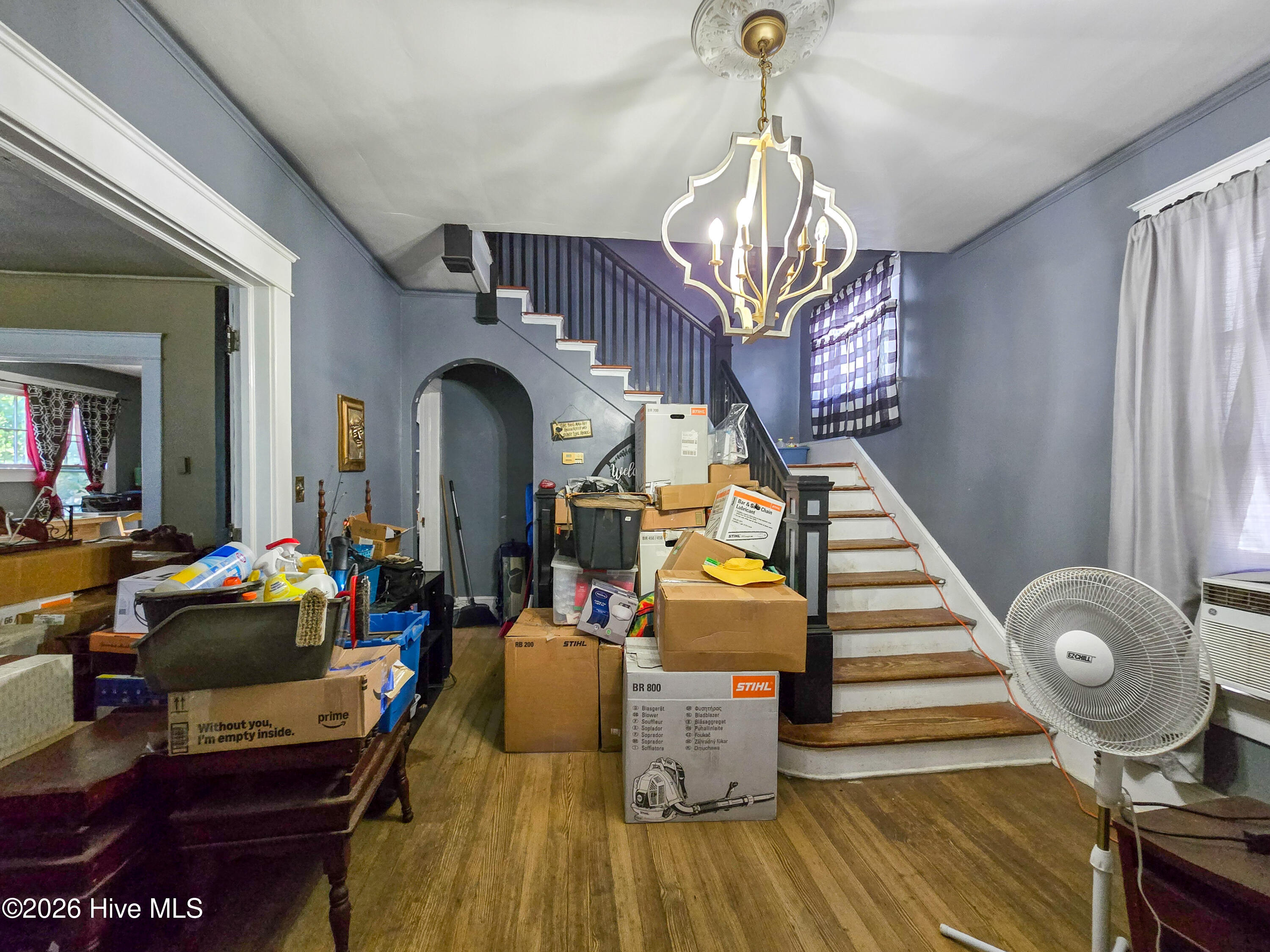 807 N Road Street Property Photo 2