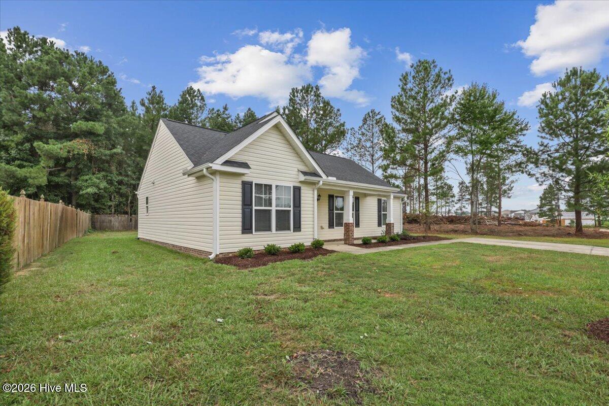 2717 Winding Ridge Drive W Property Photo 2
