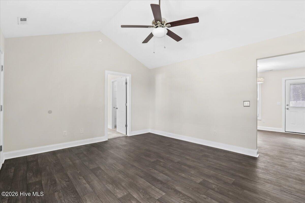 2717 Winding Ridge Drive W Property Photo 6