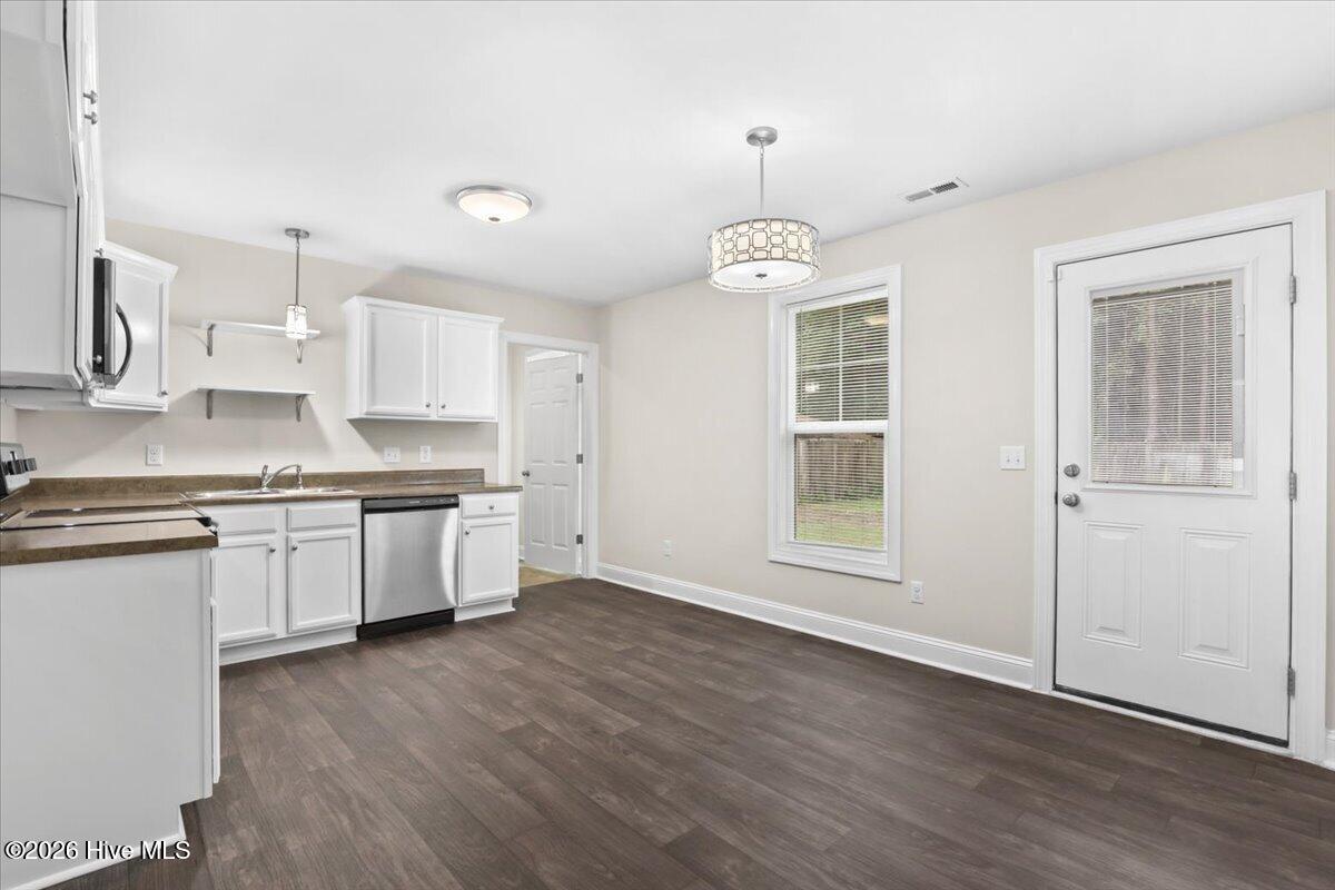 2717 Winding Ridge Drive W Property Photo 7
