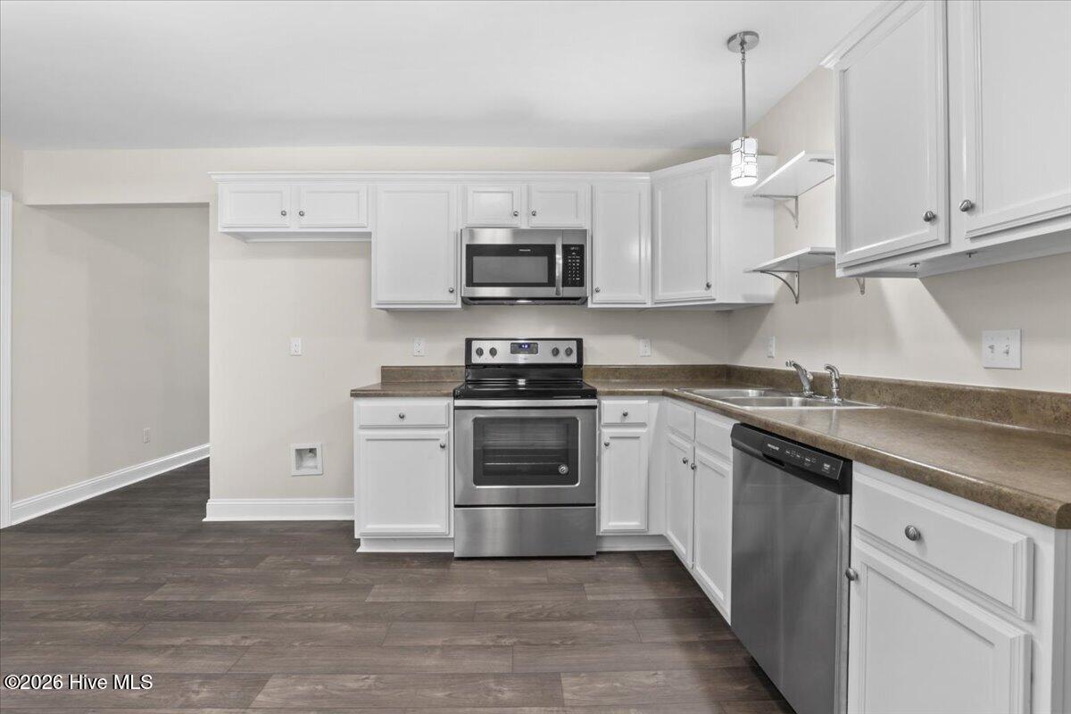 2717 Winding Ridge Drive W Property Photo 10
