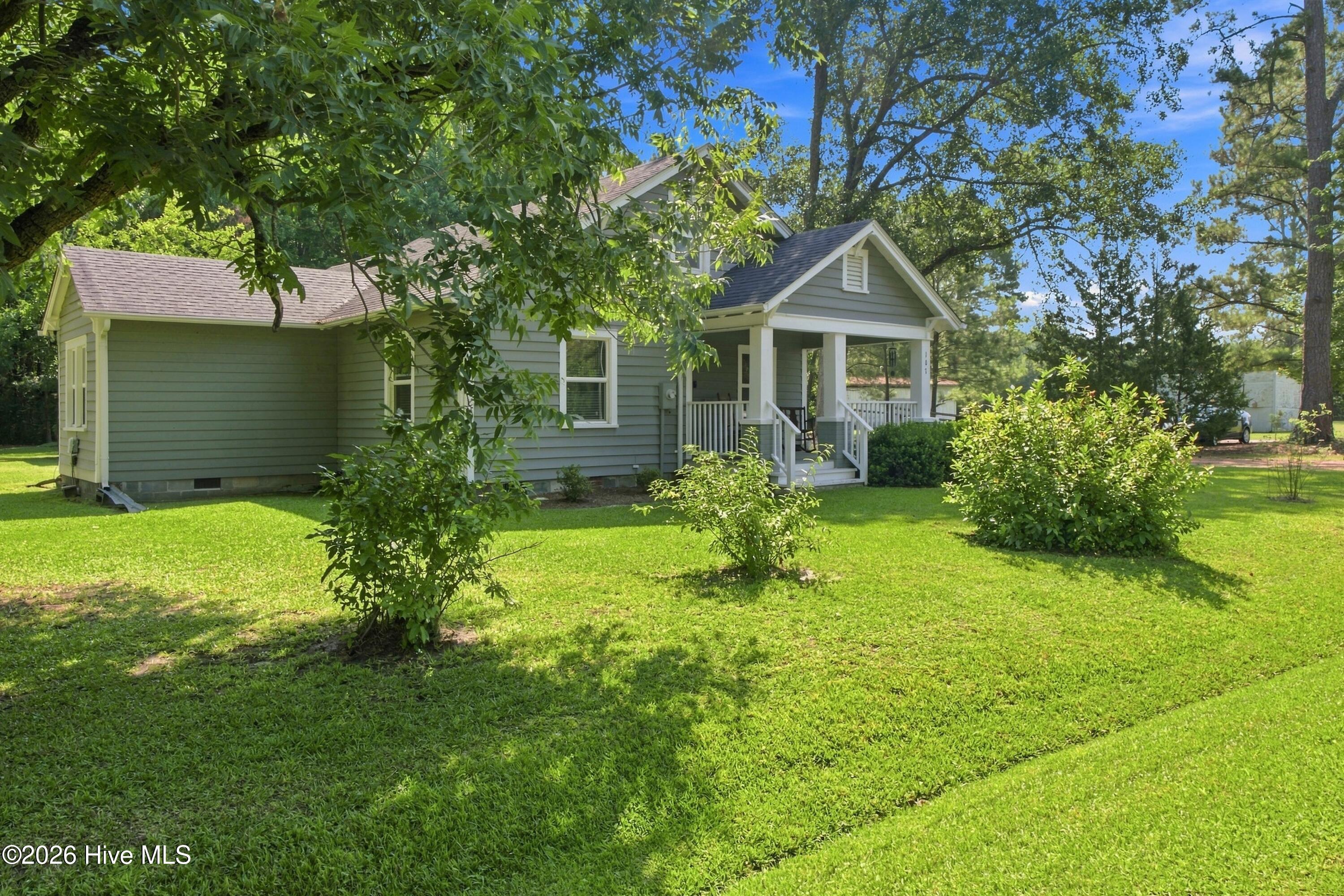 107 Ray Farmer Road Property Photo 4
