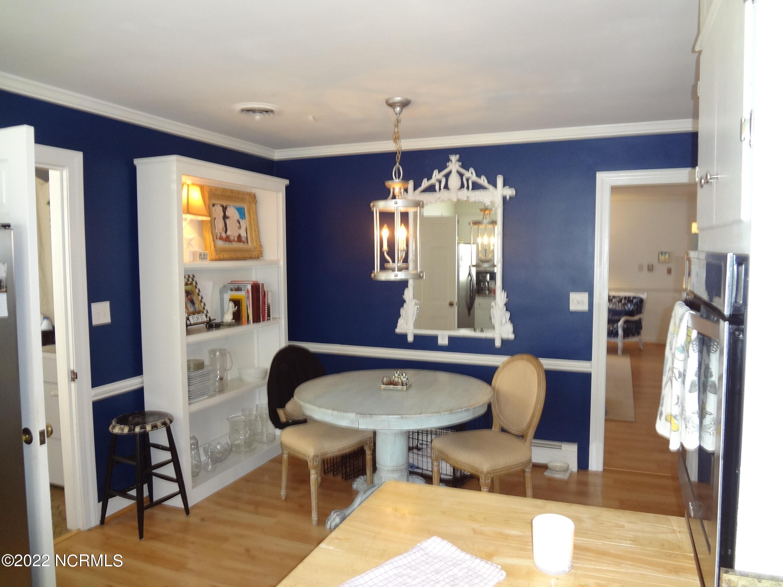 3004 S Elm Street Property Photo 11