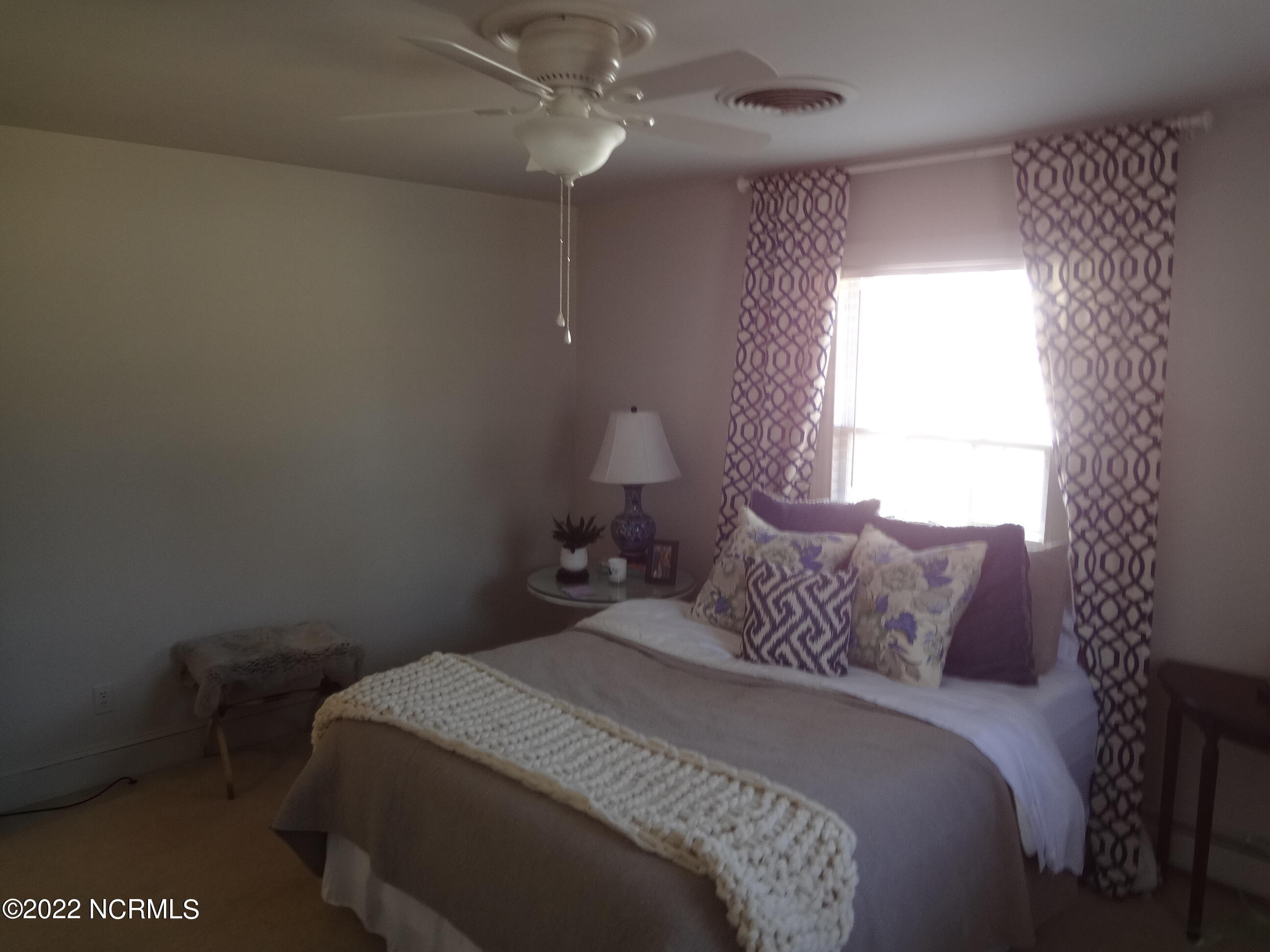 3004 S Elm Street Property Photo 27