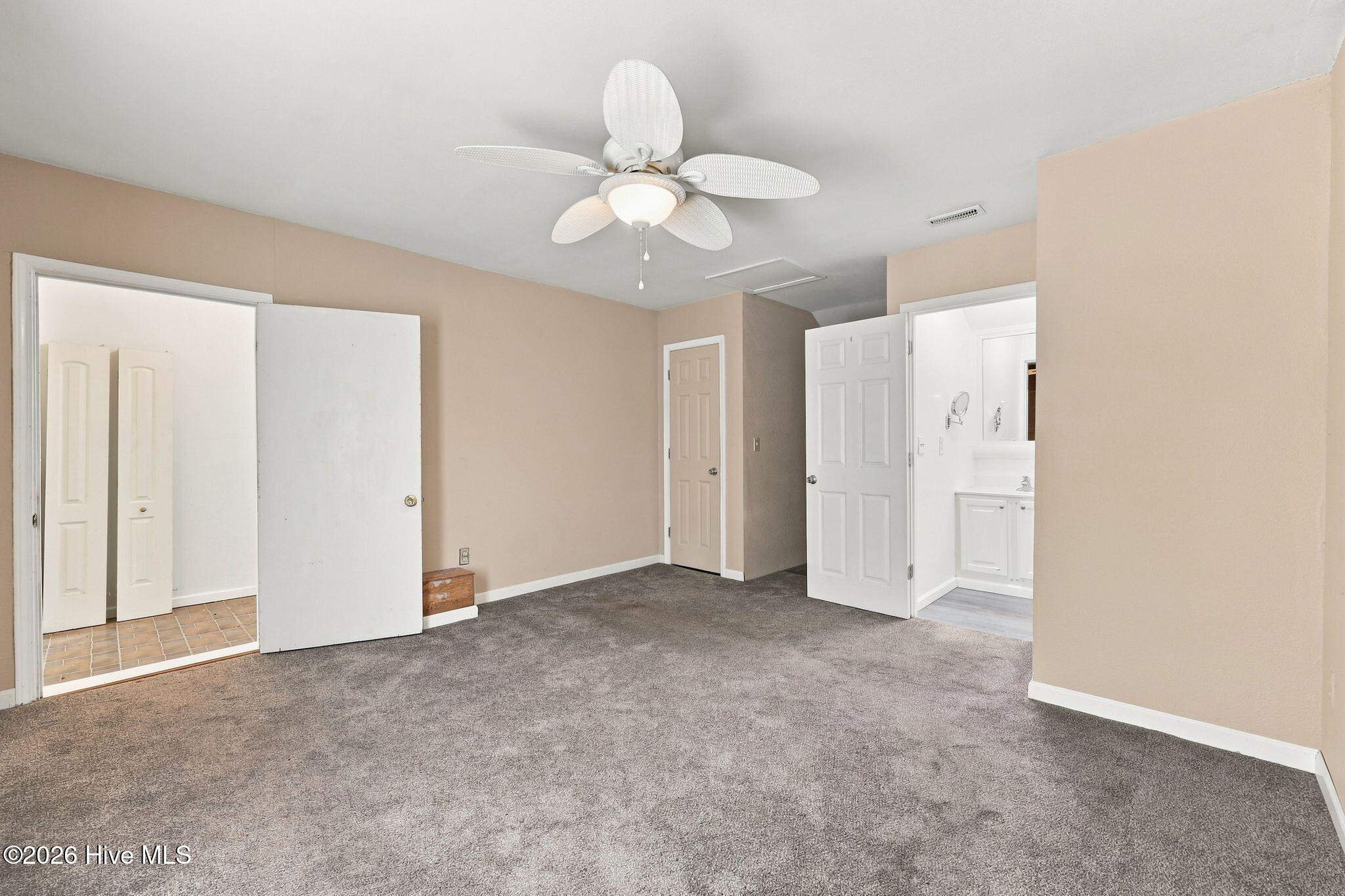 3018 Mandy Lane Property Photo 45