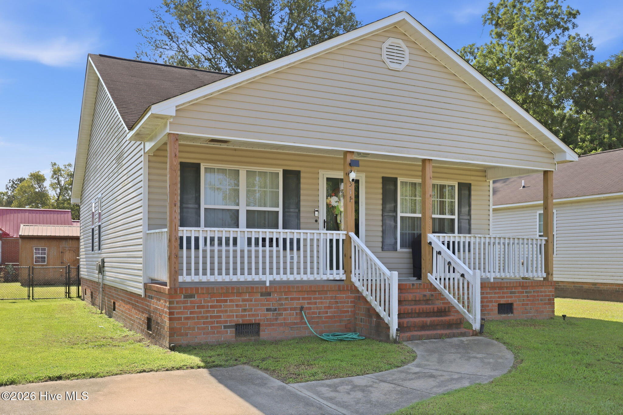 311 Fleming Street Property Photo 2
