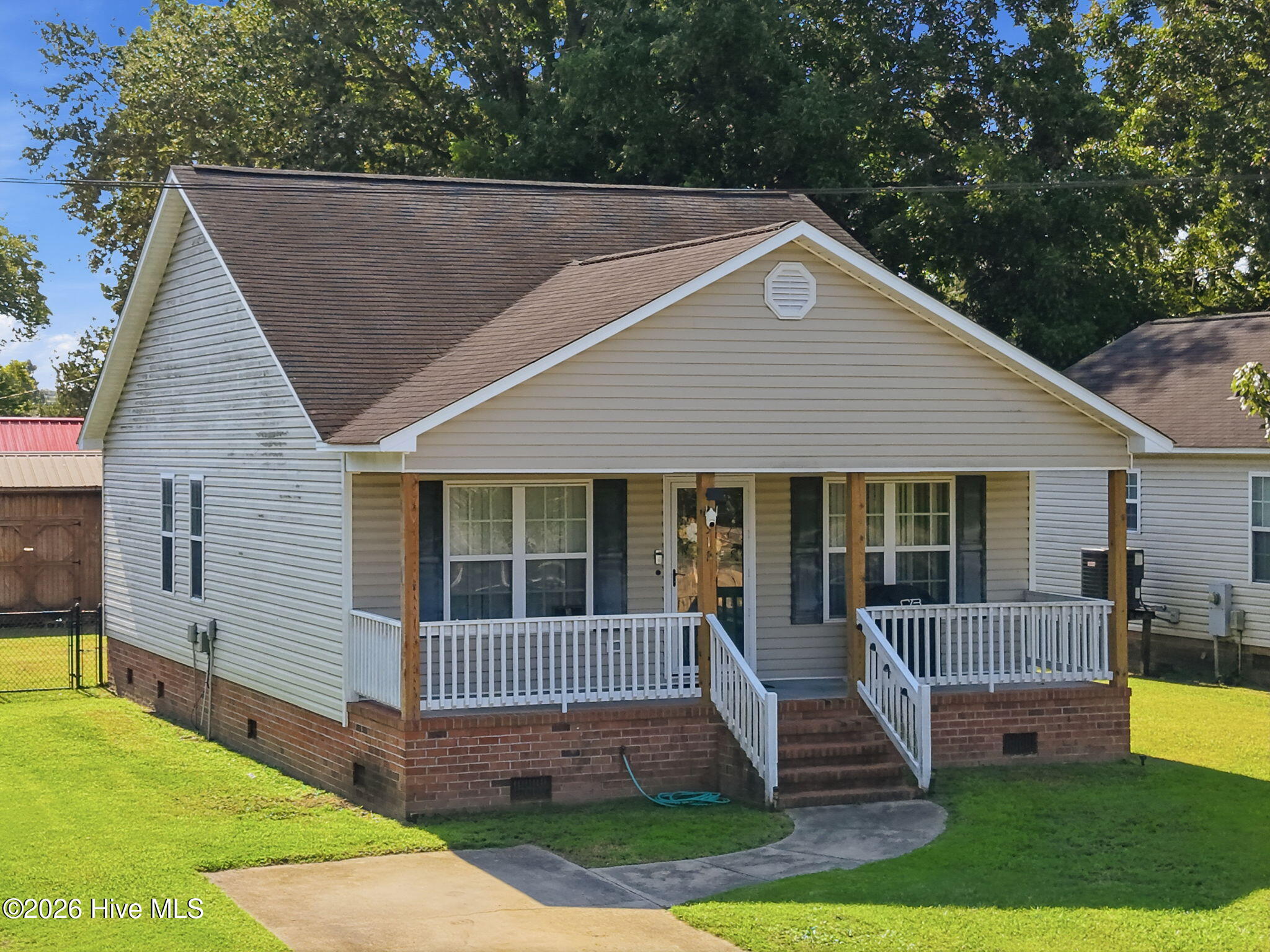 311 Fleming Street Property Photo 4