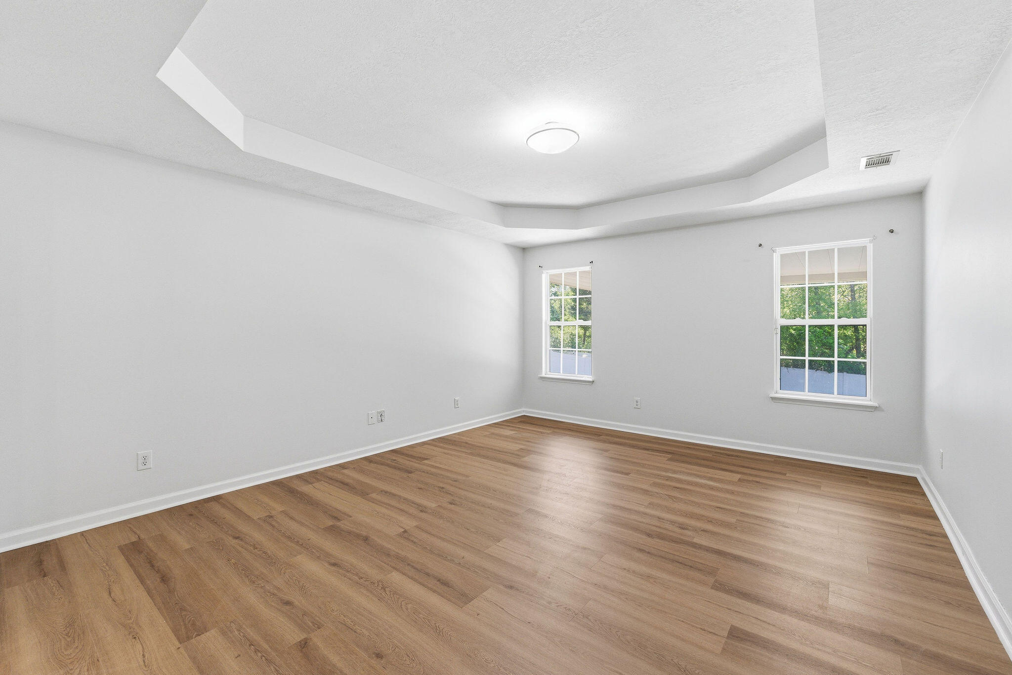 930 Cannock Street Property Photo 21