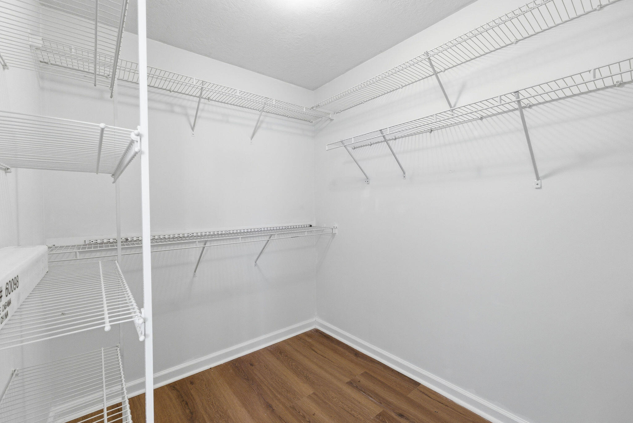 930 Cannock Street Property Photo 27