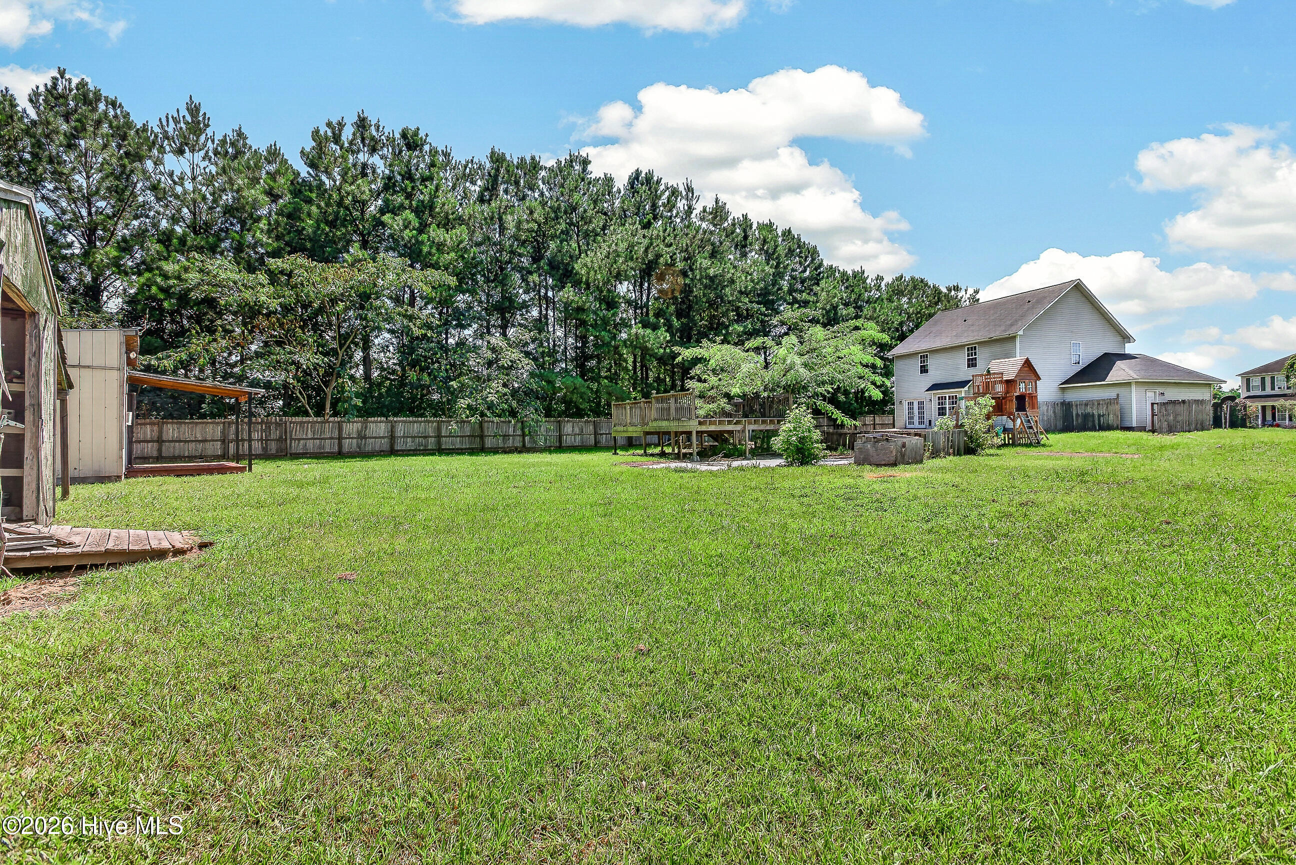 202 Halibut Court Property Photo 28