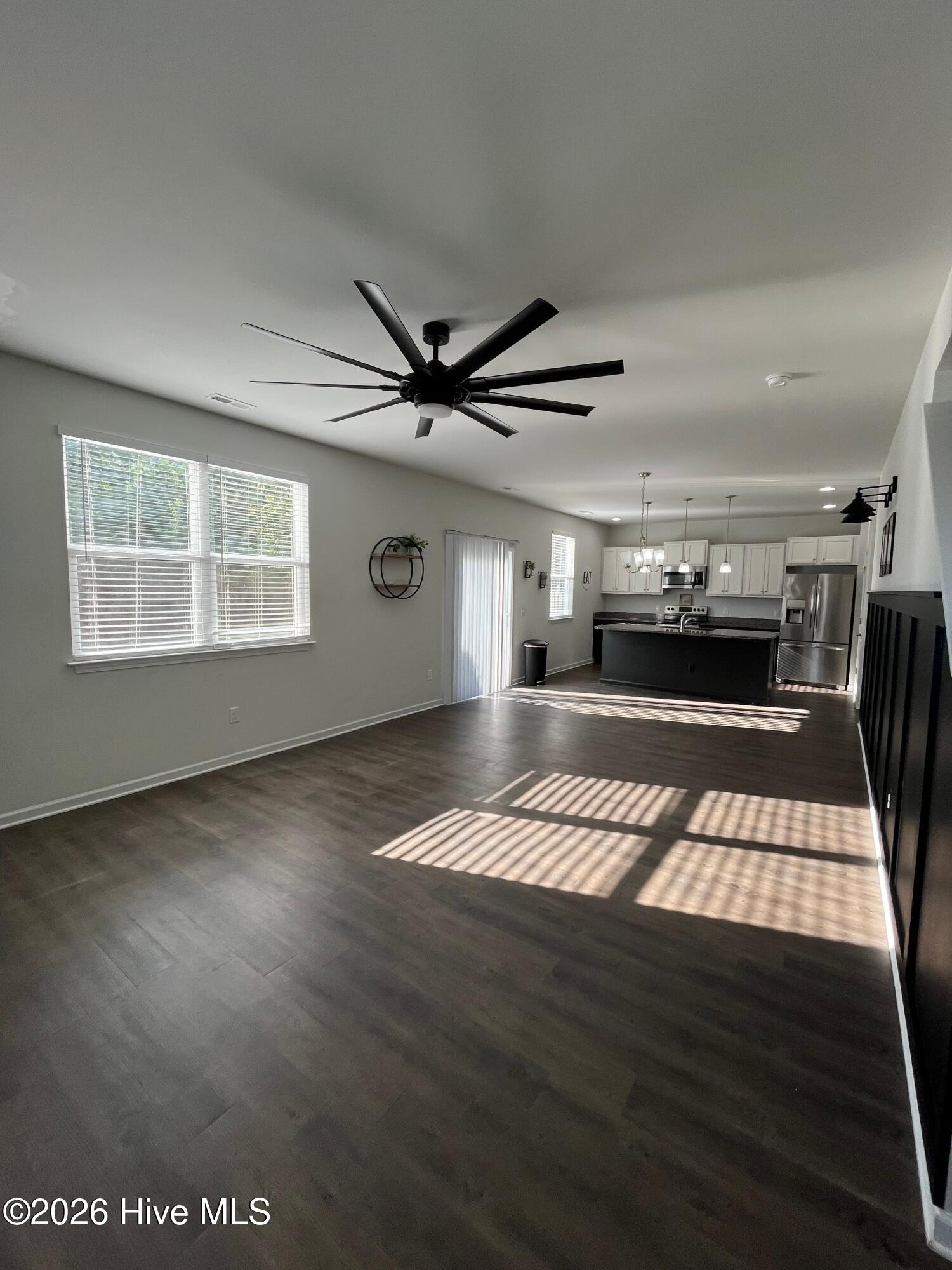 751 Stradleigh Court Property Photo 4