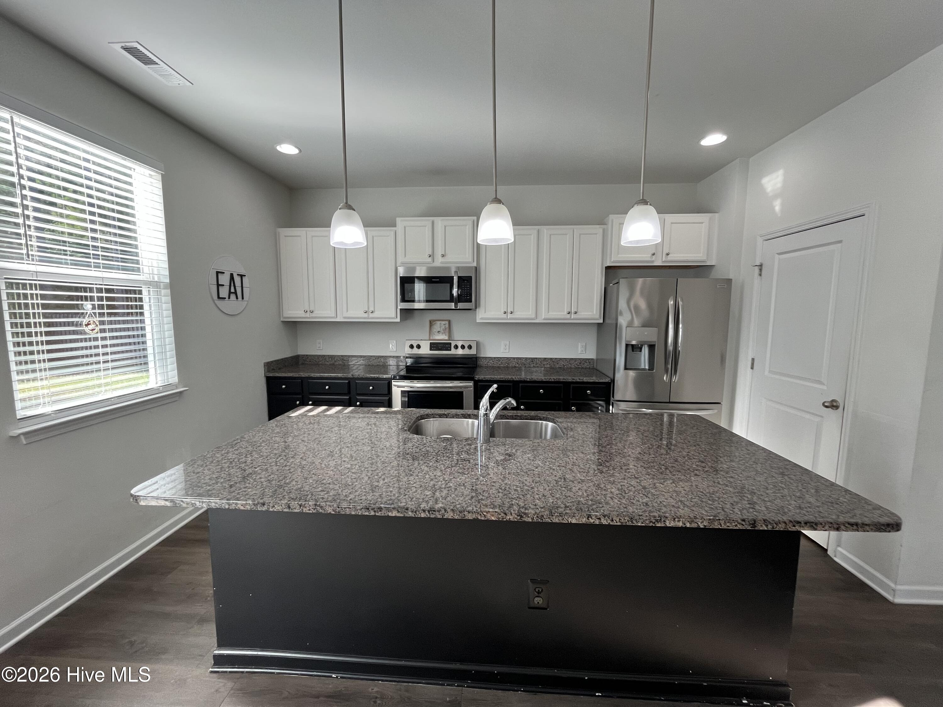 751 Stradleigh Court Property Photo 10