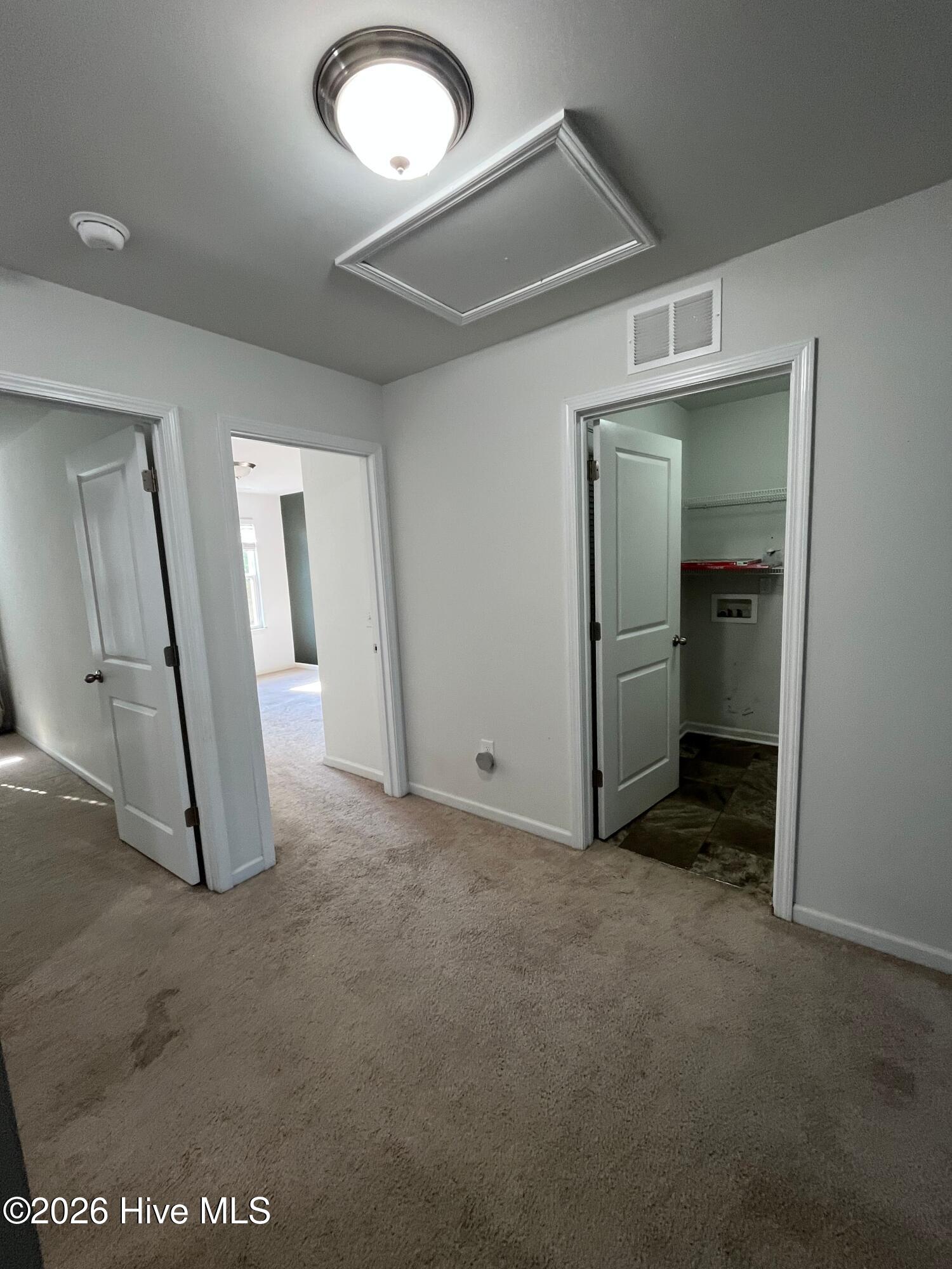 751 Stradleigh Court Property Photo 28