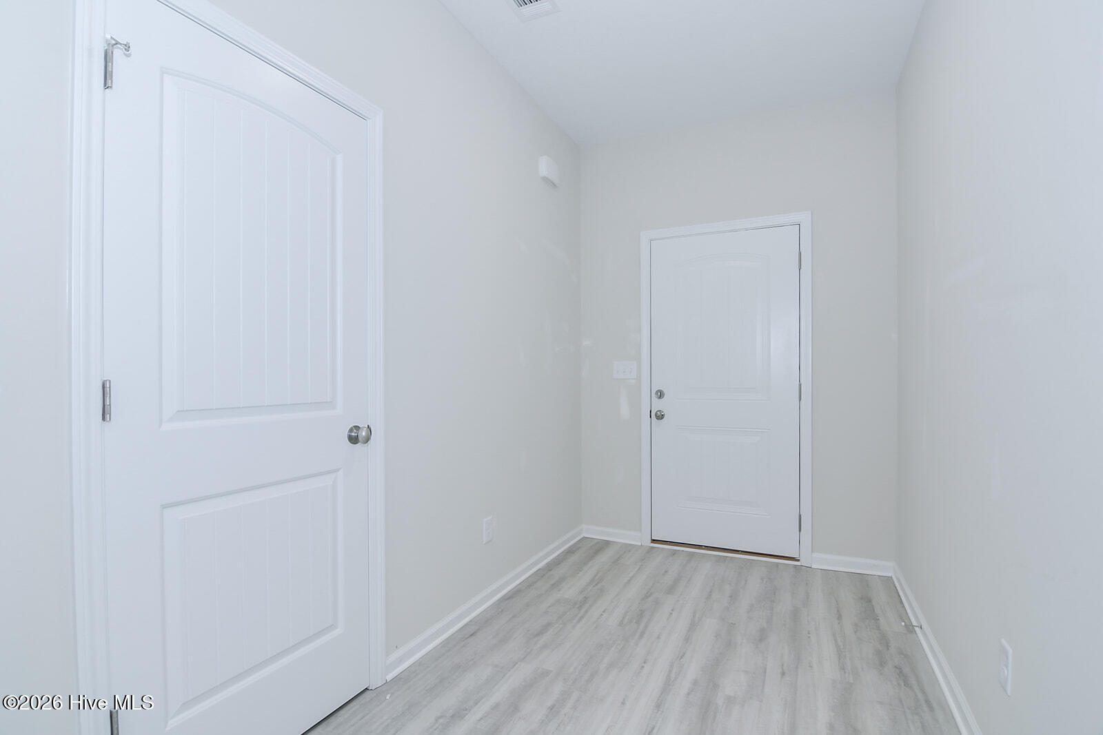 108 Constitution Circle Property Photo 5