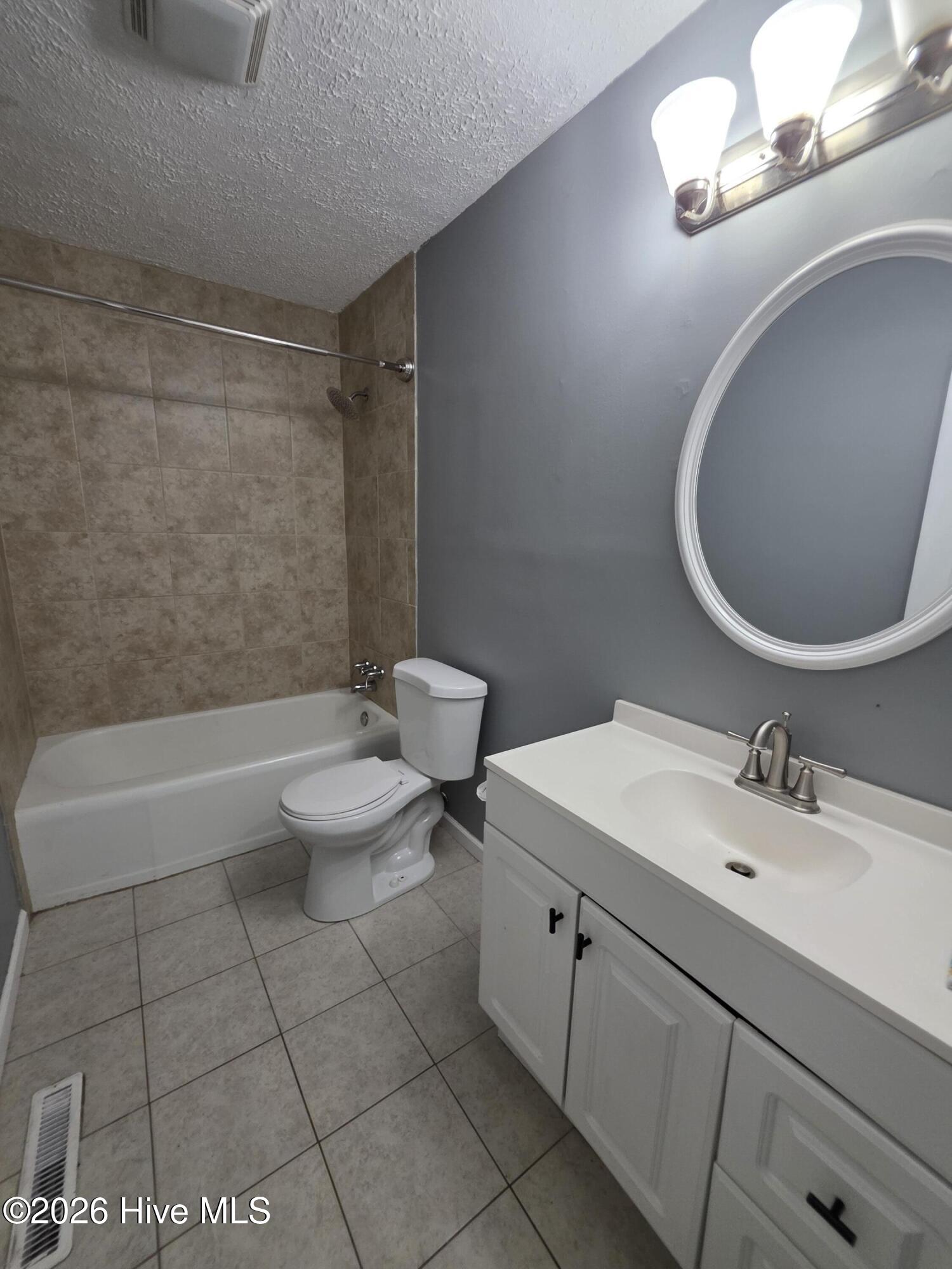 409 Jarman Street Property Photo 13