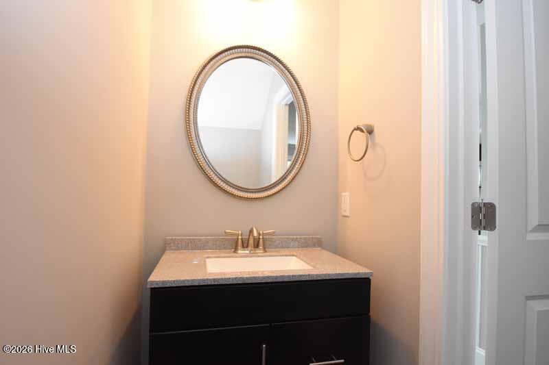 124 Chandler Drive F Property Photo 7