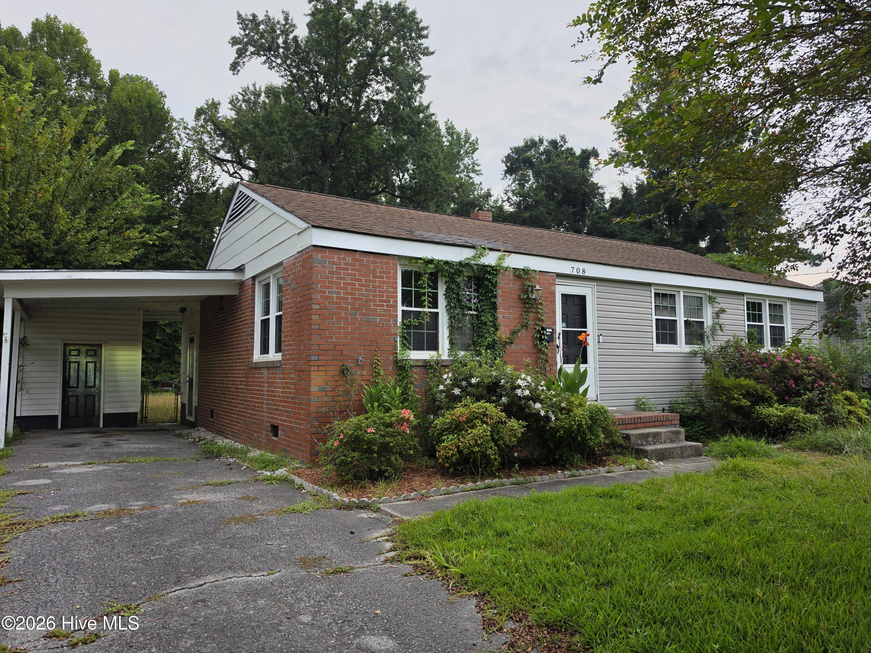 708 Barn Street Property Photo 1