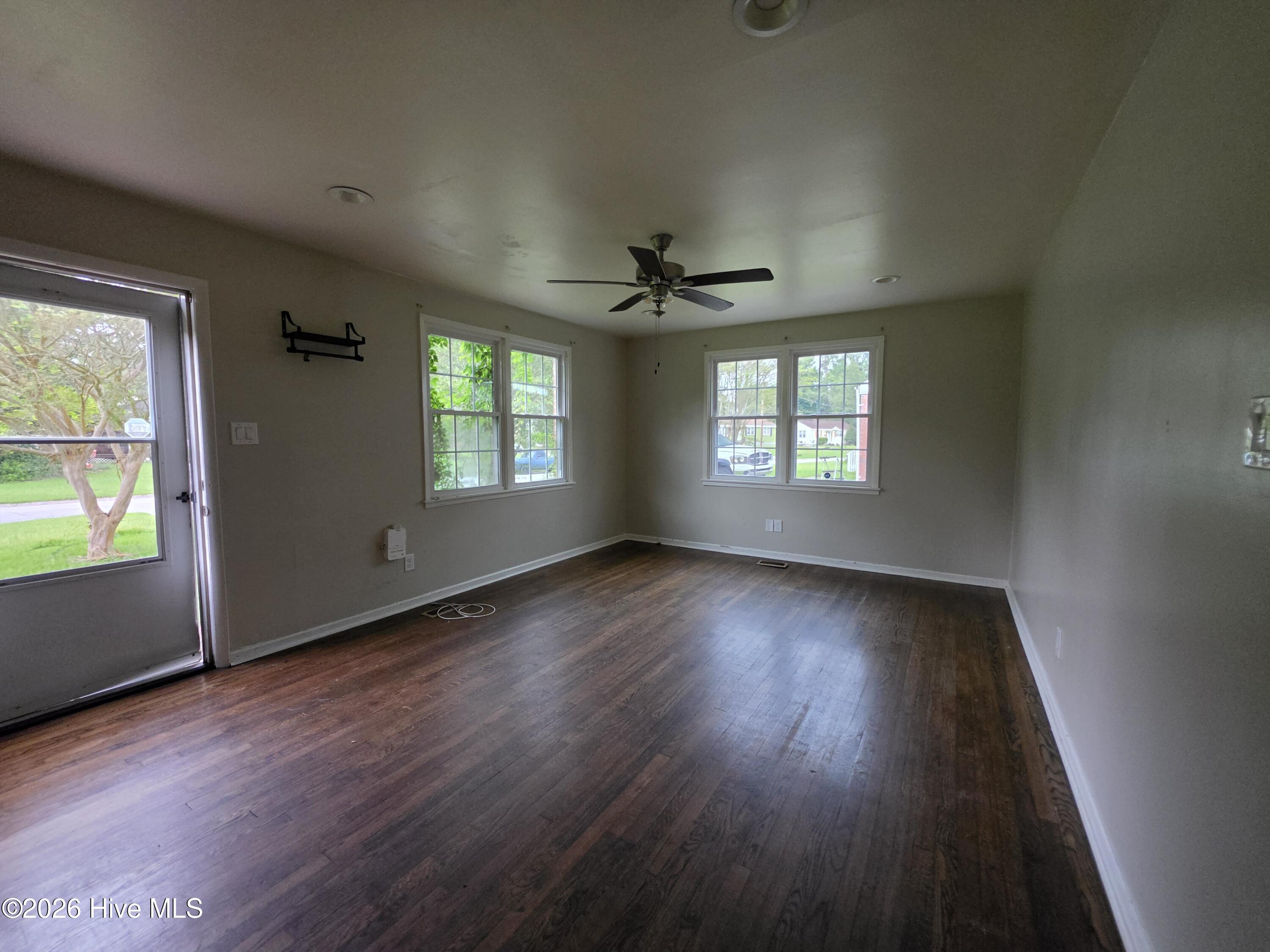 708 Barn Street Property Photo 7