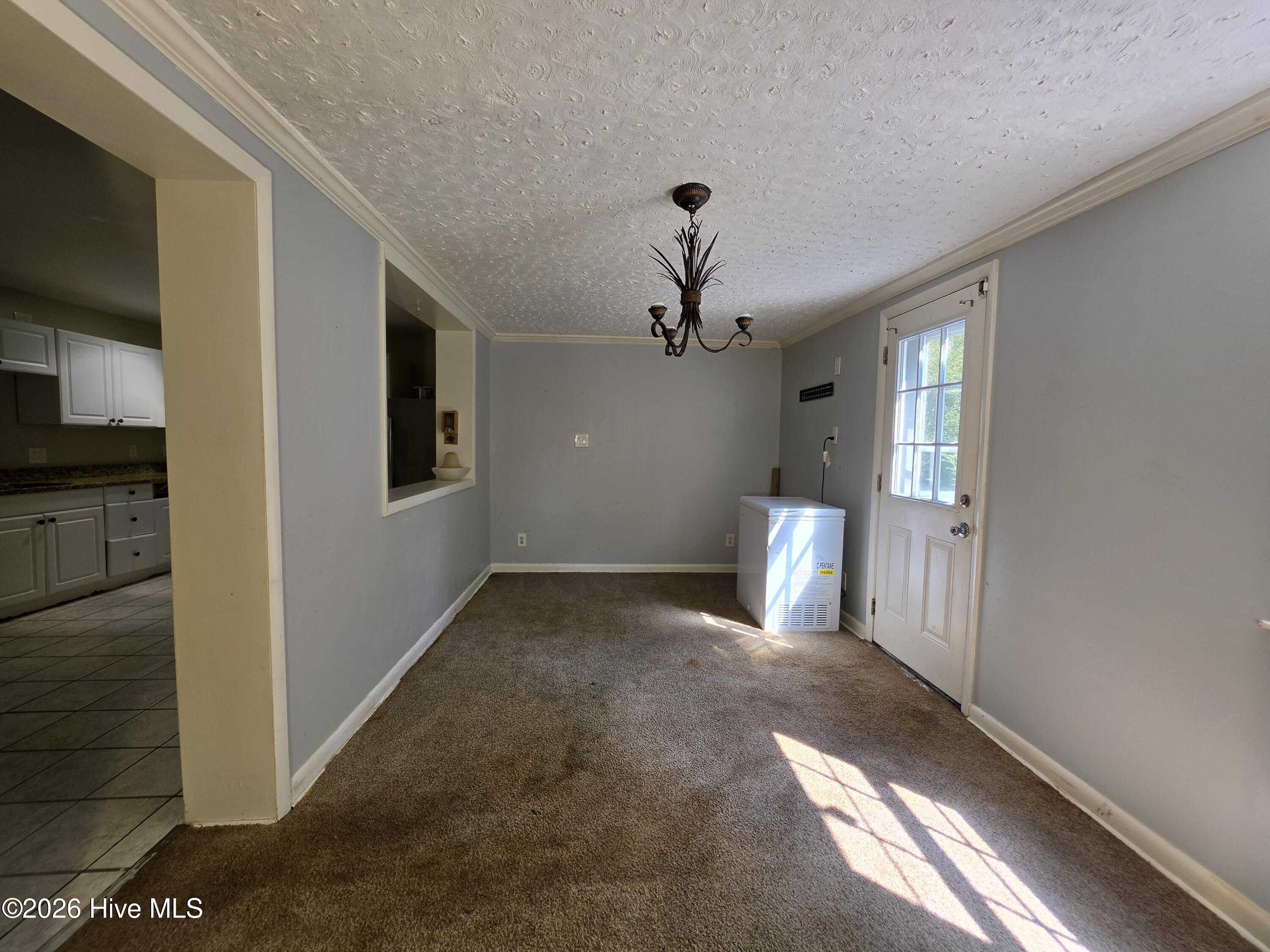 708 Barn Street Property Photo 8