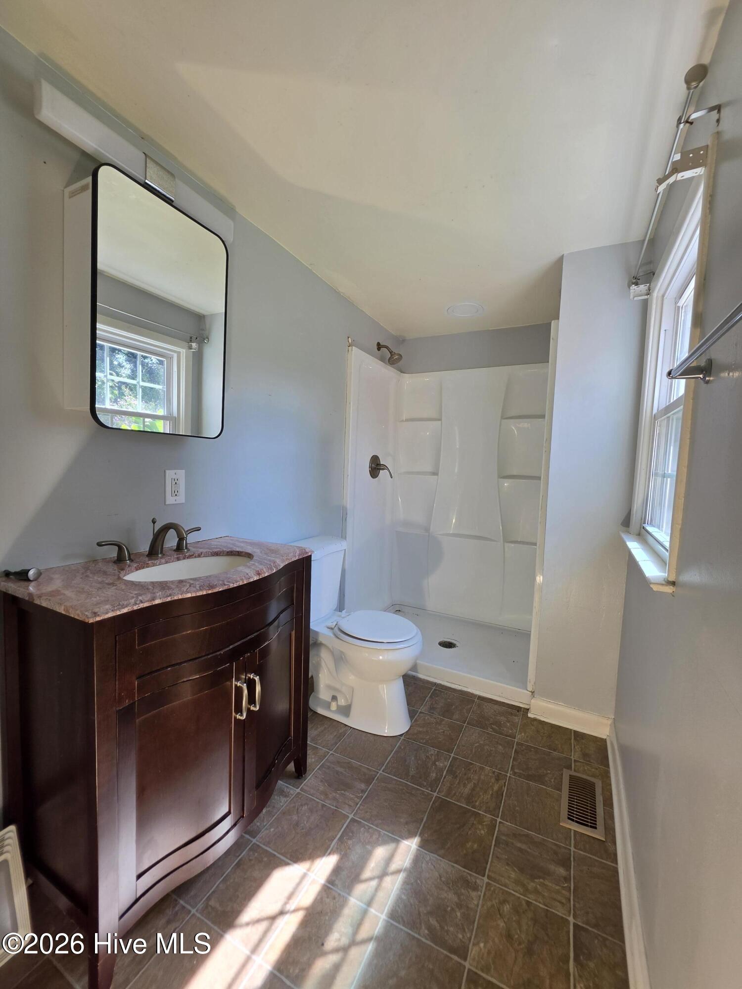708 Barn Street Property Photo 16