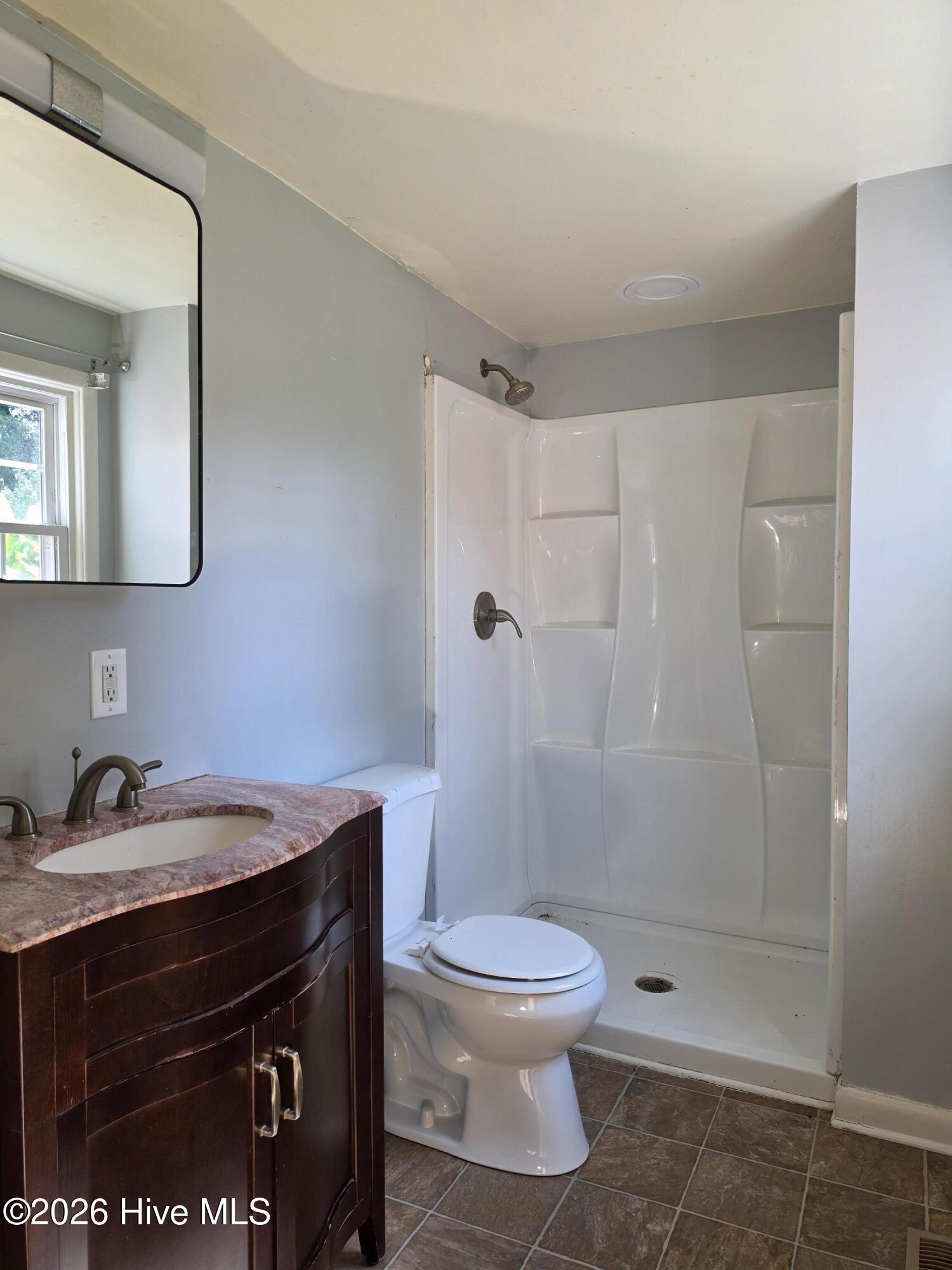 708 Barn Street Property Photo 18