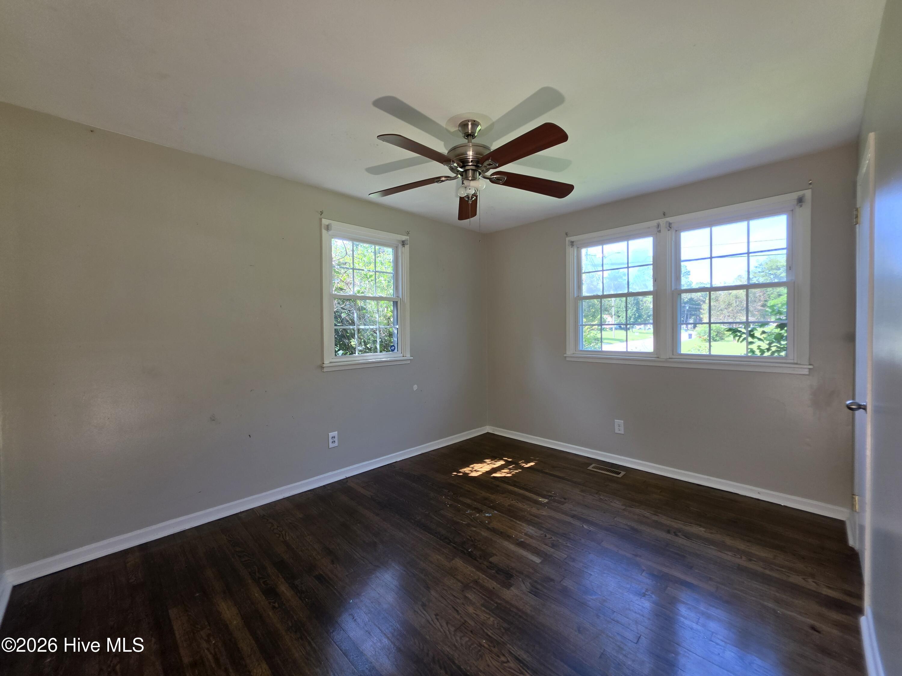 708 Barn Street Property Photo 21