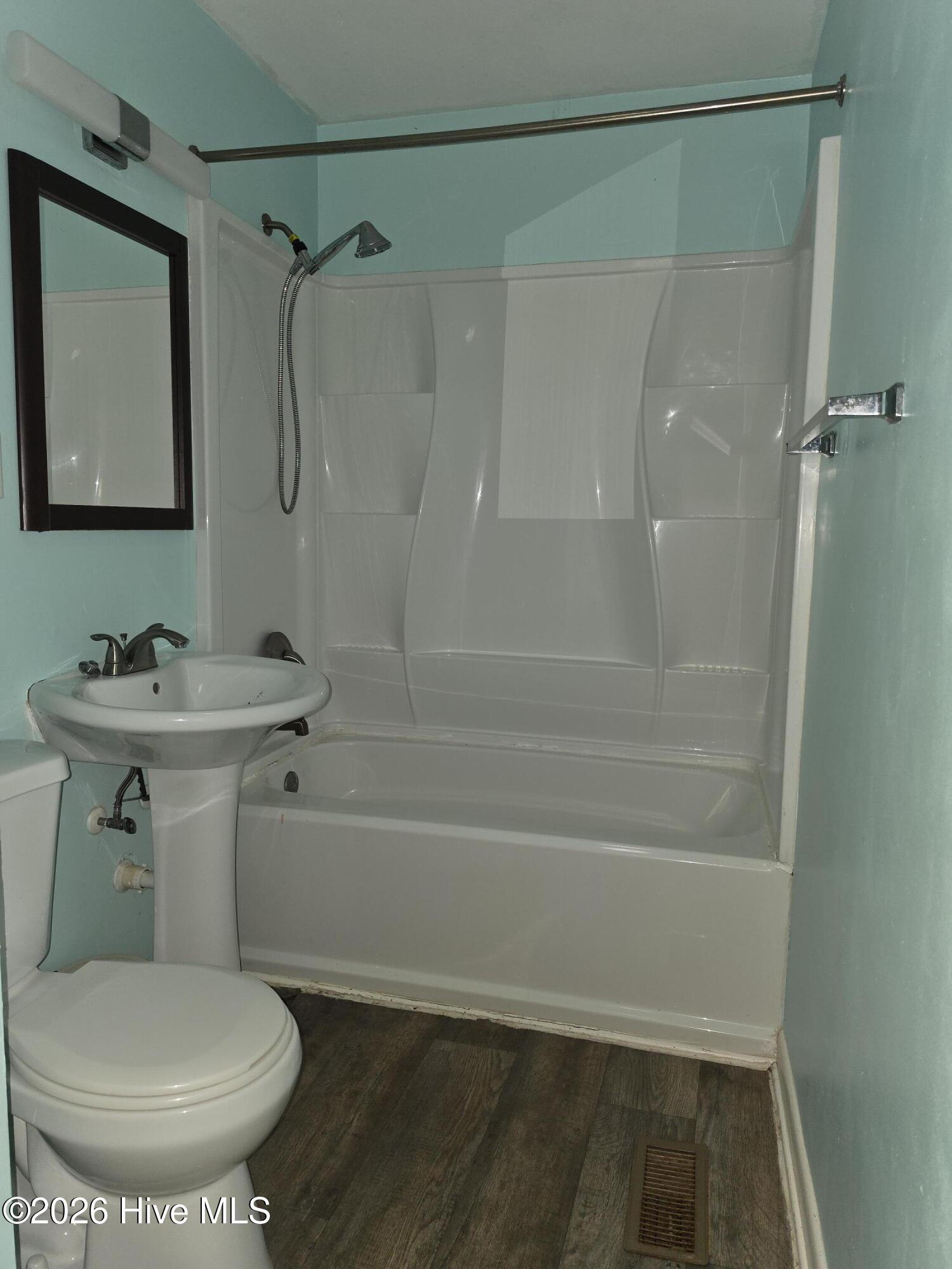 708 Barn Street Property Photo 22
