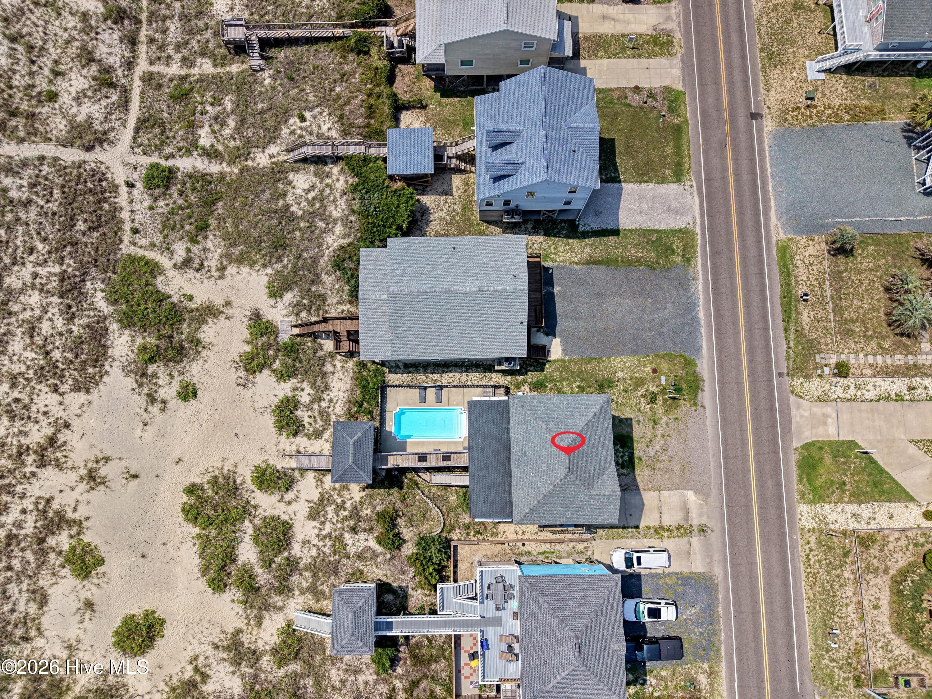 2227 E Beach Drive Property Photo 4