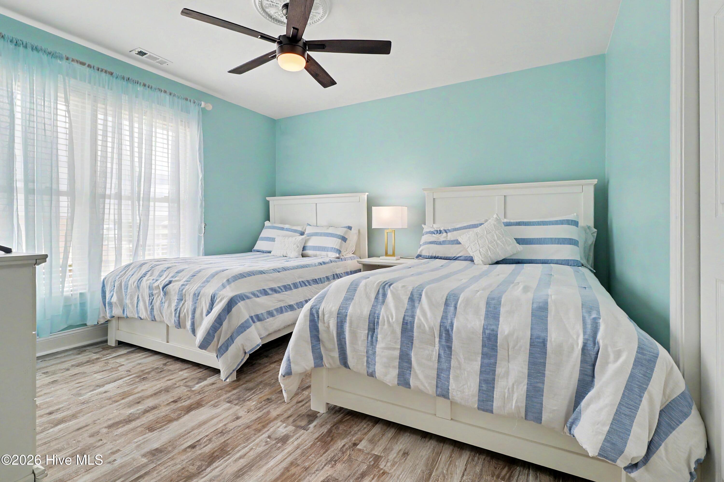 2227 E Beach Drive Property Photo 24