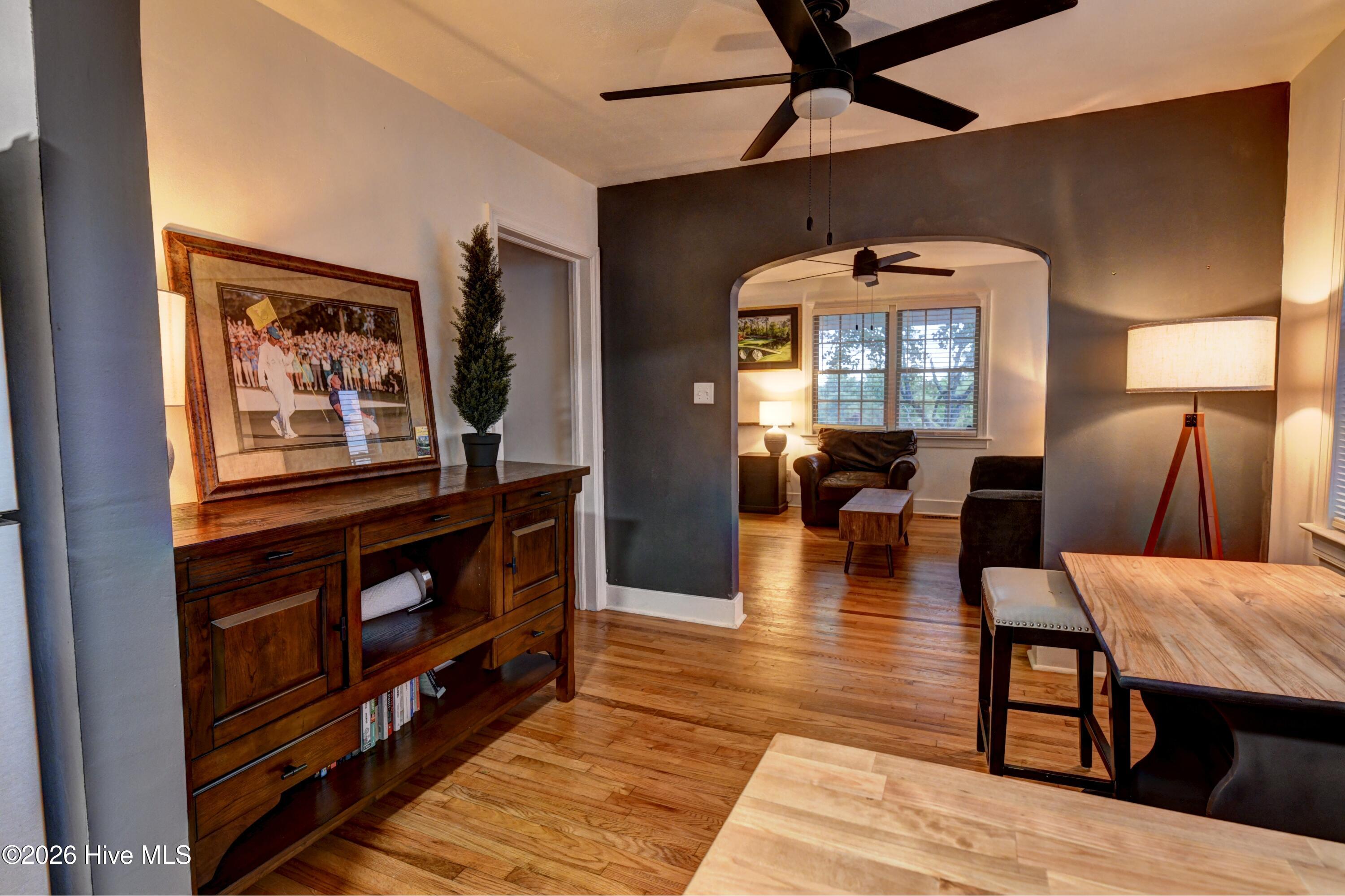 729 Heard Avenue Property Photo 12