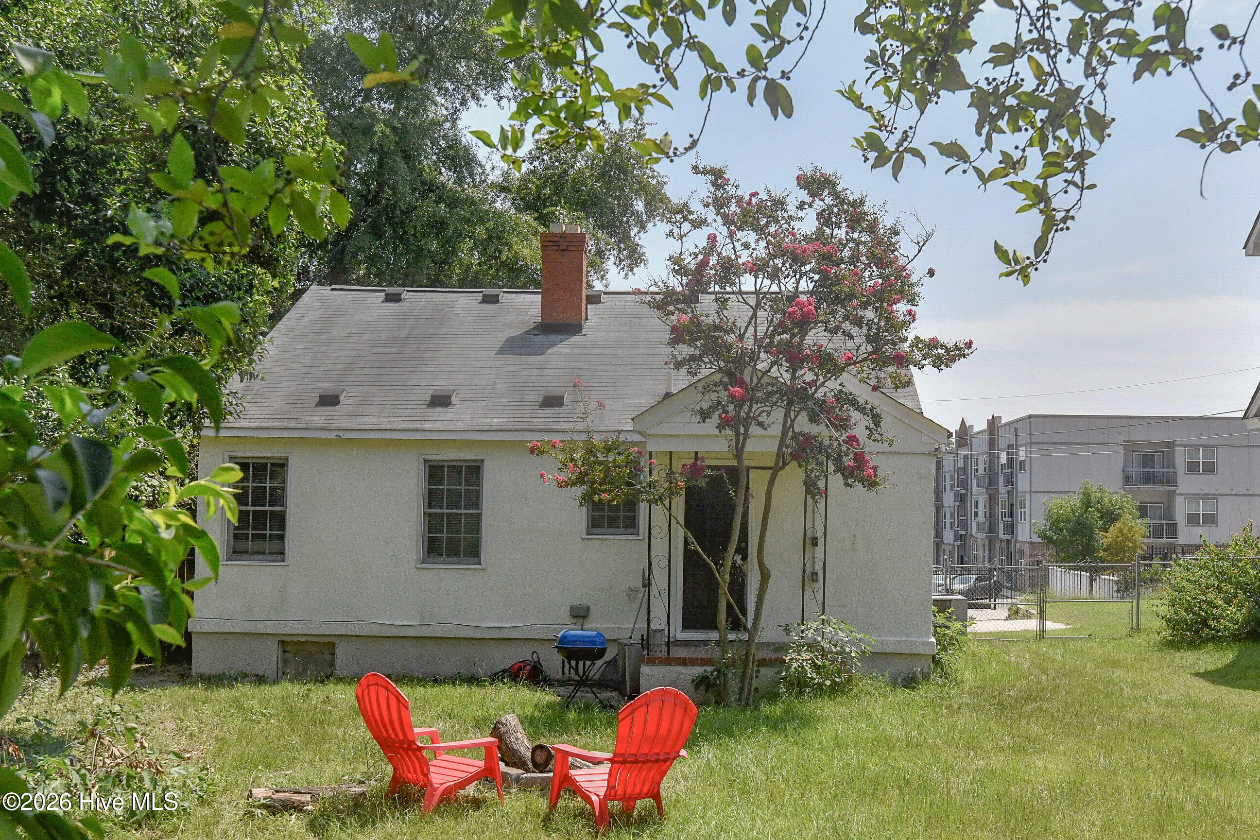729 Heard Avenue Property Photo 21
