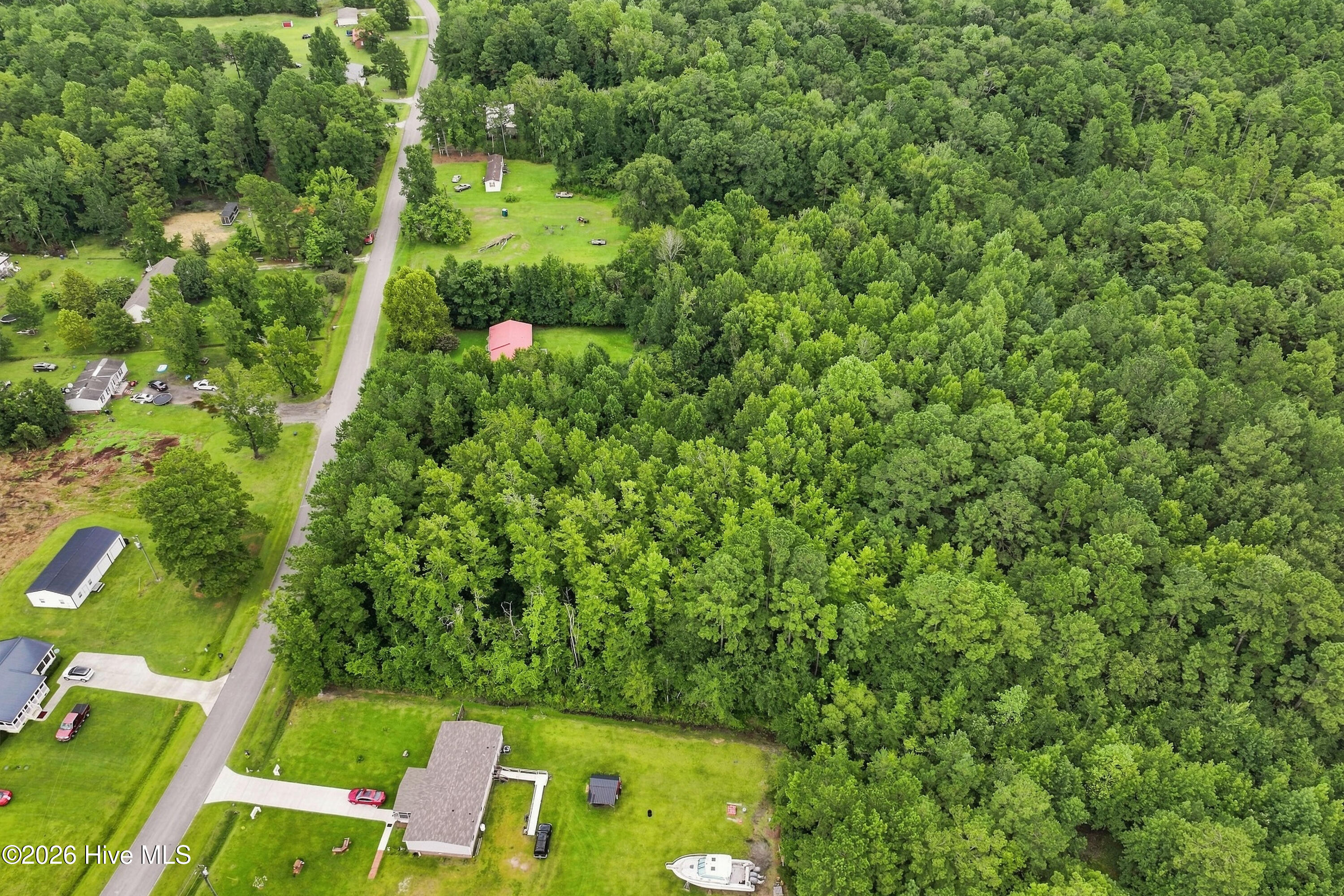 711 Lee Road Property Photo 10