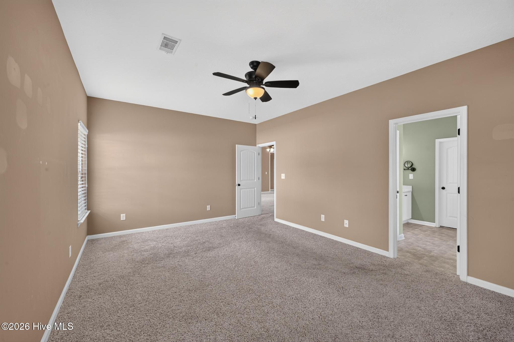 3025 Heartwood Pass Property Photo 24