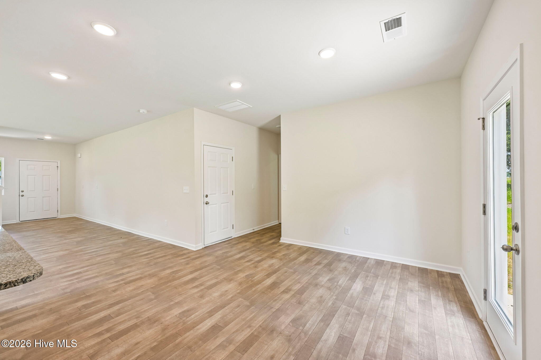 100 Franklin Landing Property Photo 13