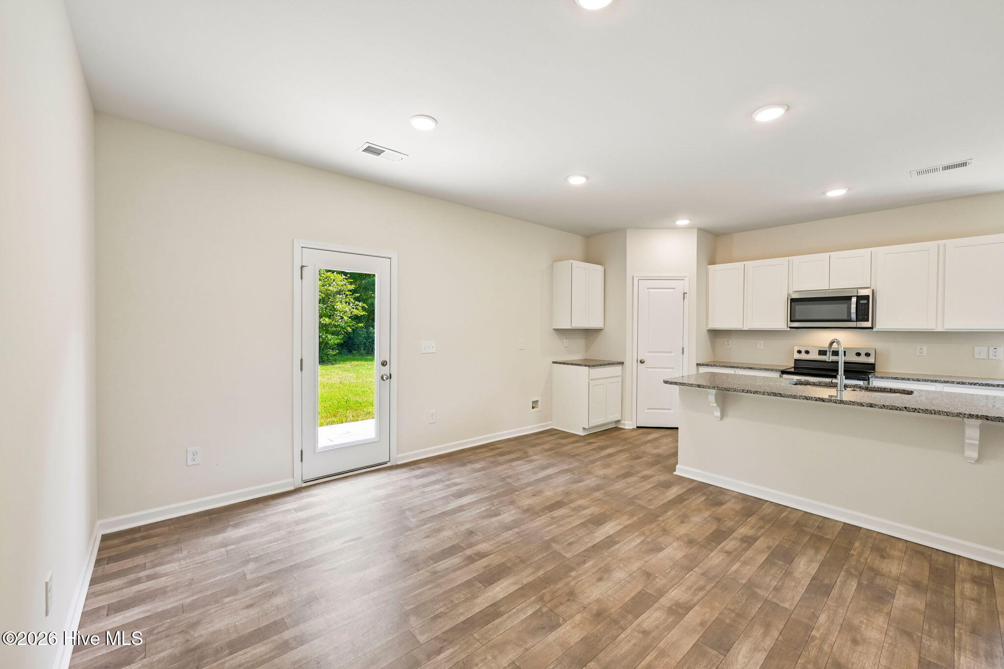 100 Franklin Landing Property Photo 14