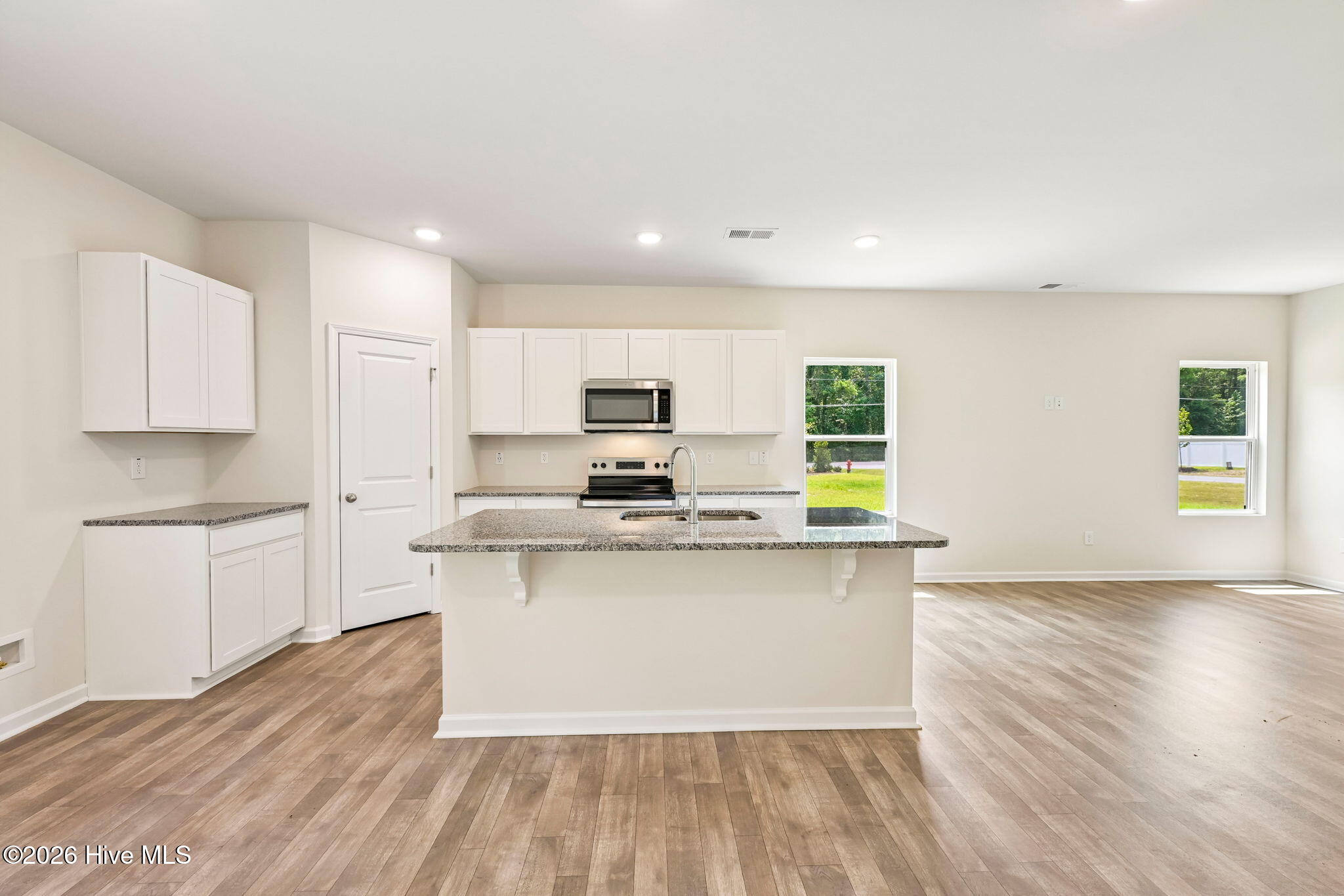 100 Franklin Landing Property Photo 16
