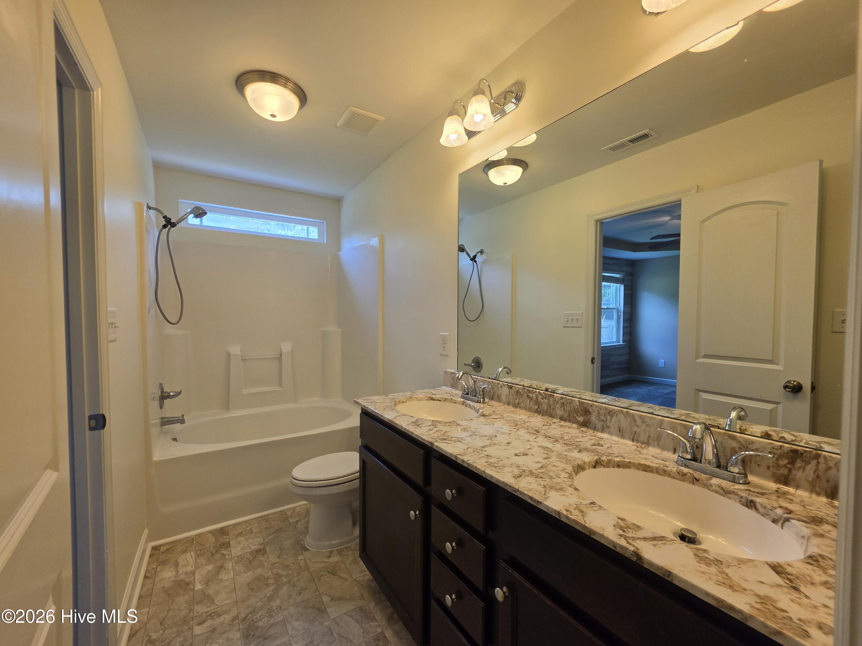 412 Mccall Drive Property Photo 24