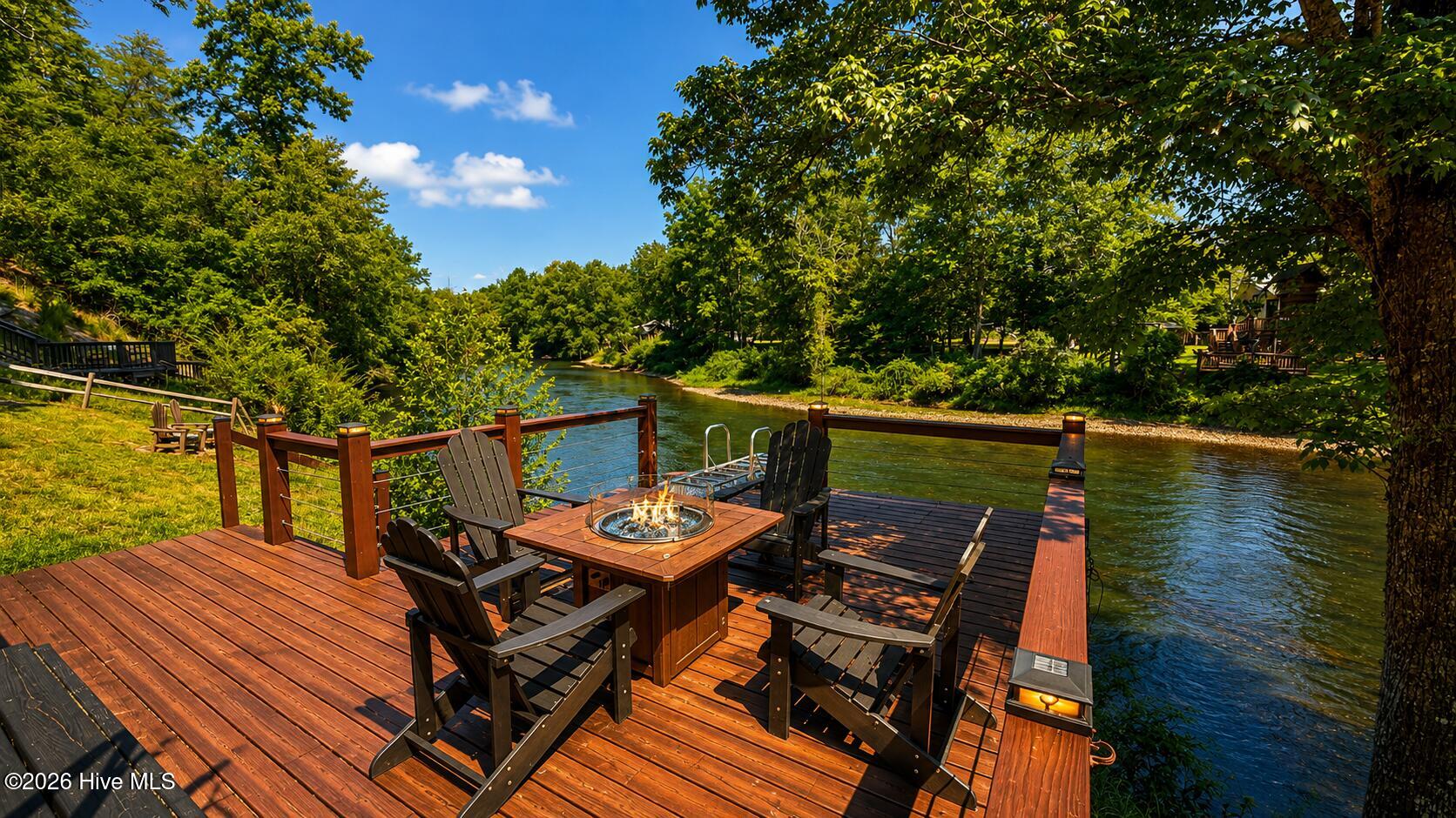 65 Running Waters Trail Property Photo 10