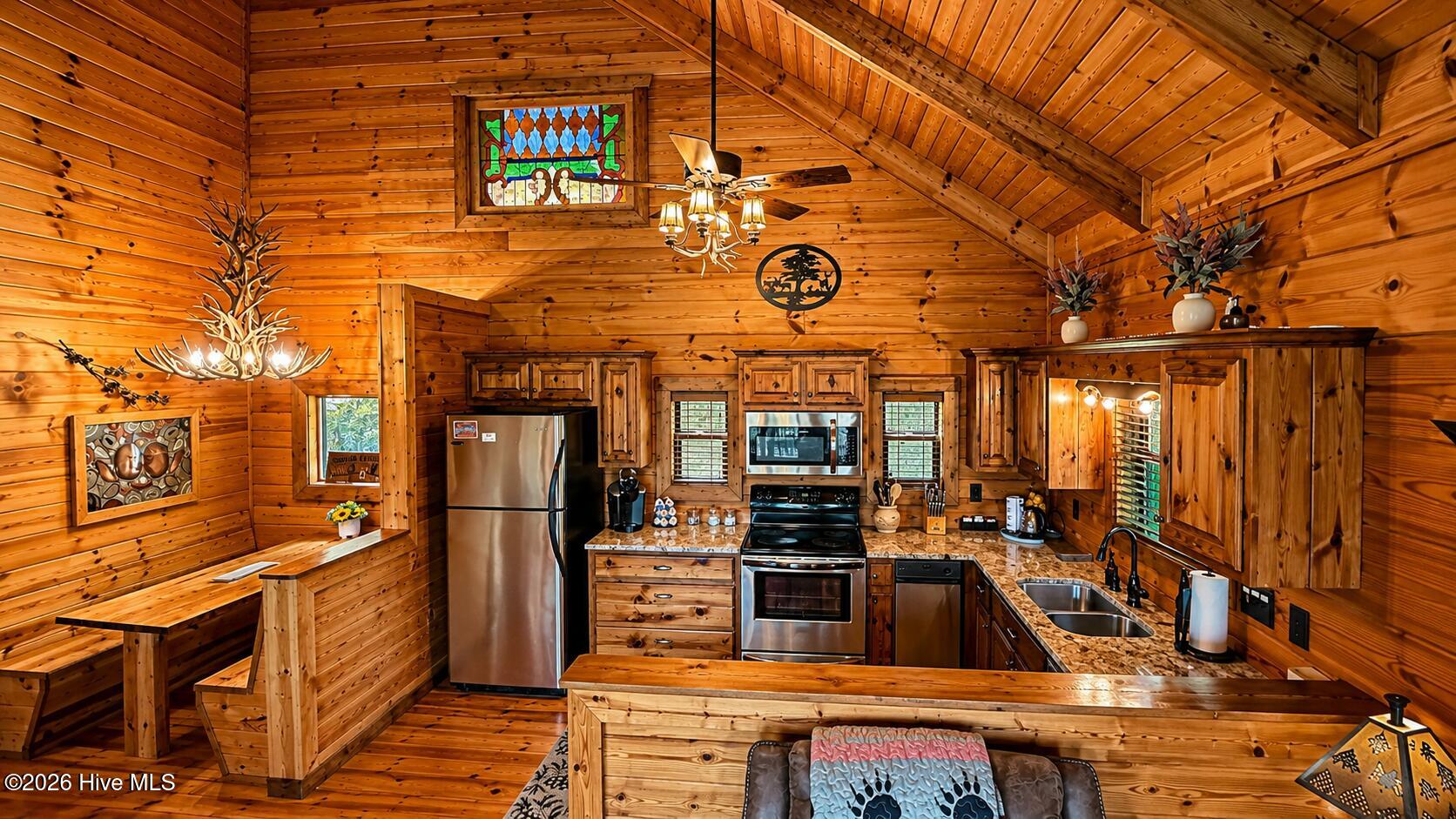 65 Running Waters Trail Property Photo 21