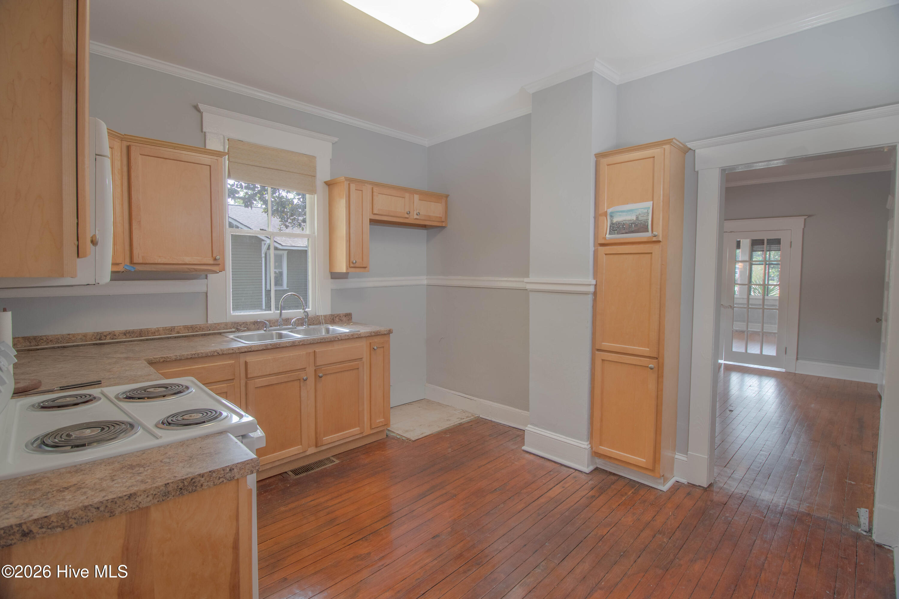 2023 Creecy Avenue Property Photo 7