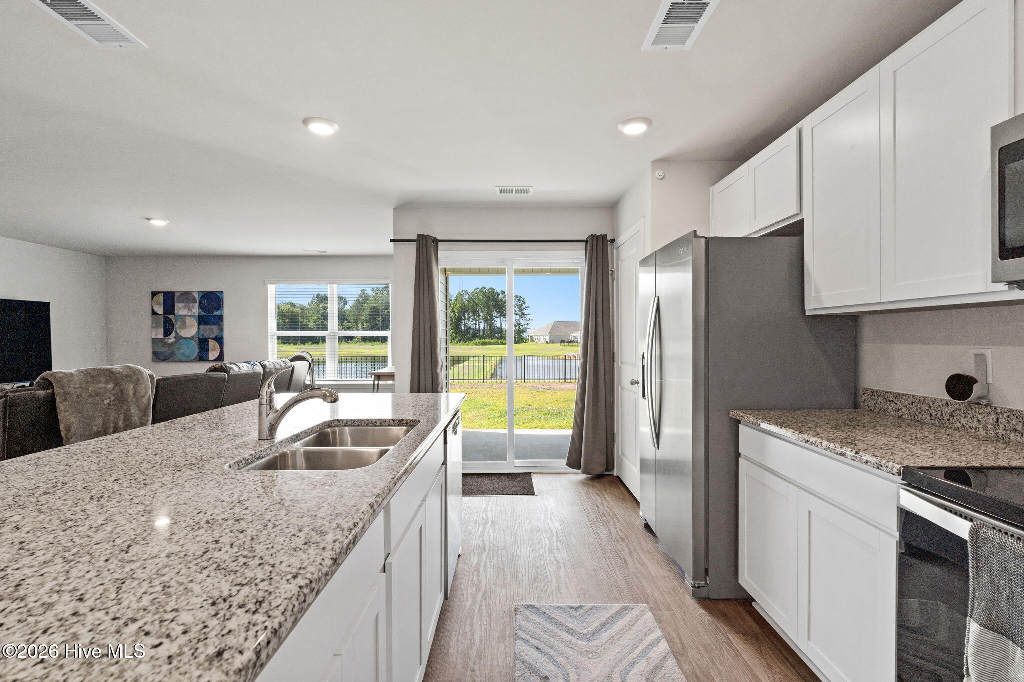 3858 Lady Bug Drive Property Photo 11