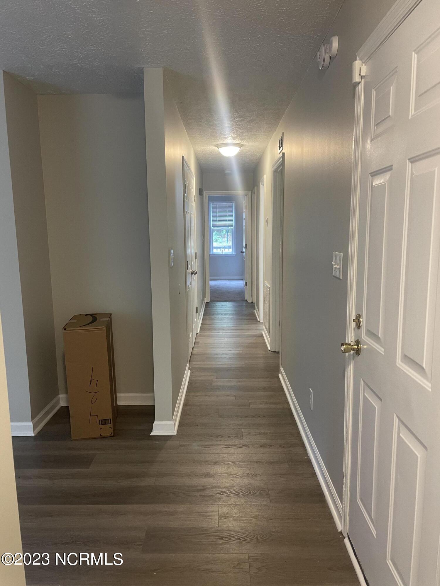 424 Randolph Avenue Property Photo 3