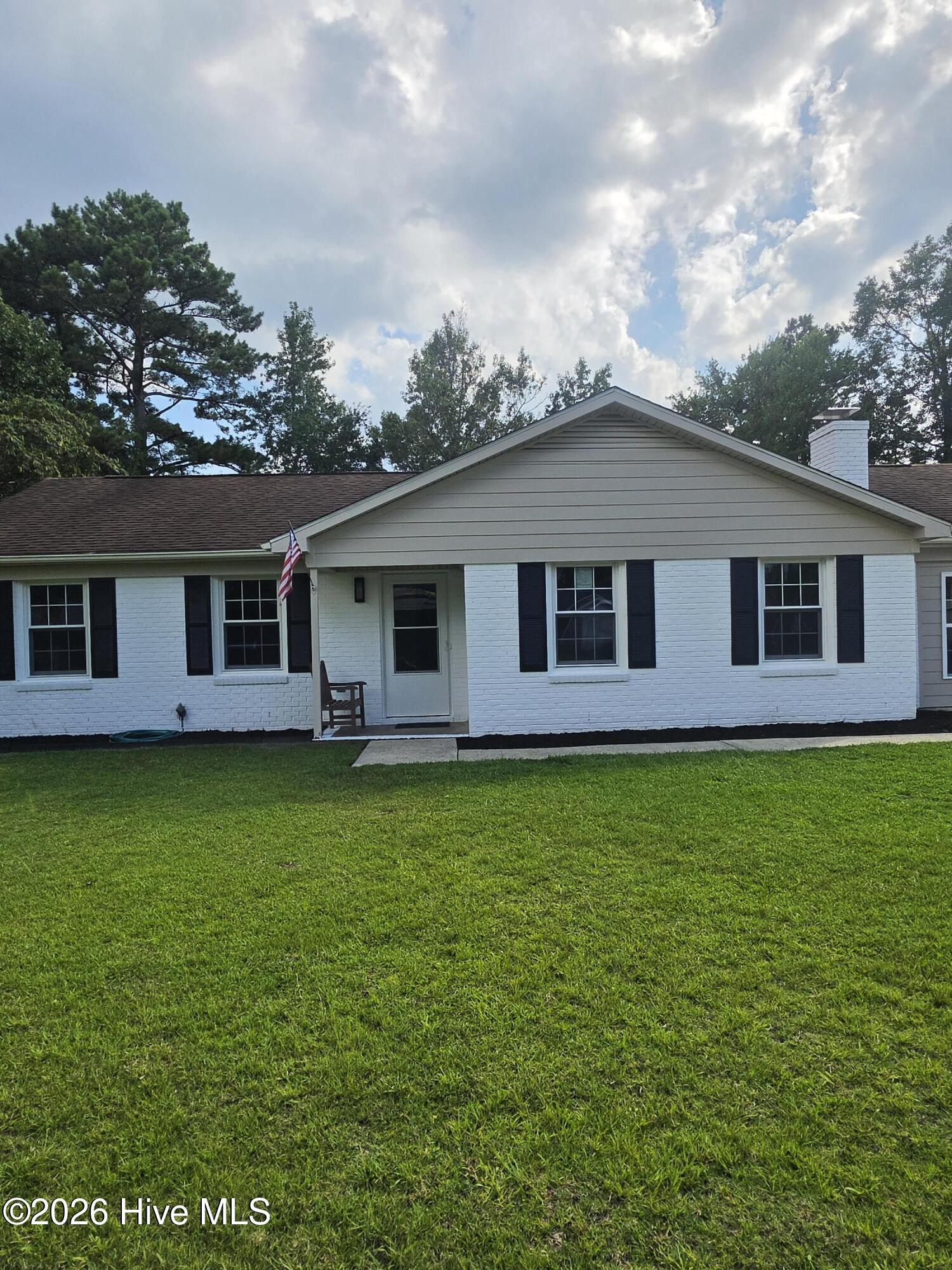 110 Glen Drive Property Photo 3