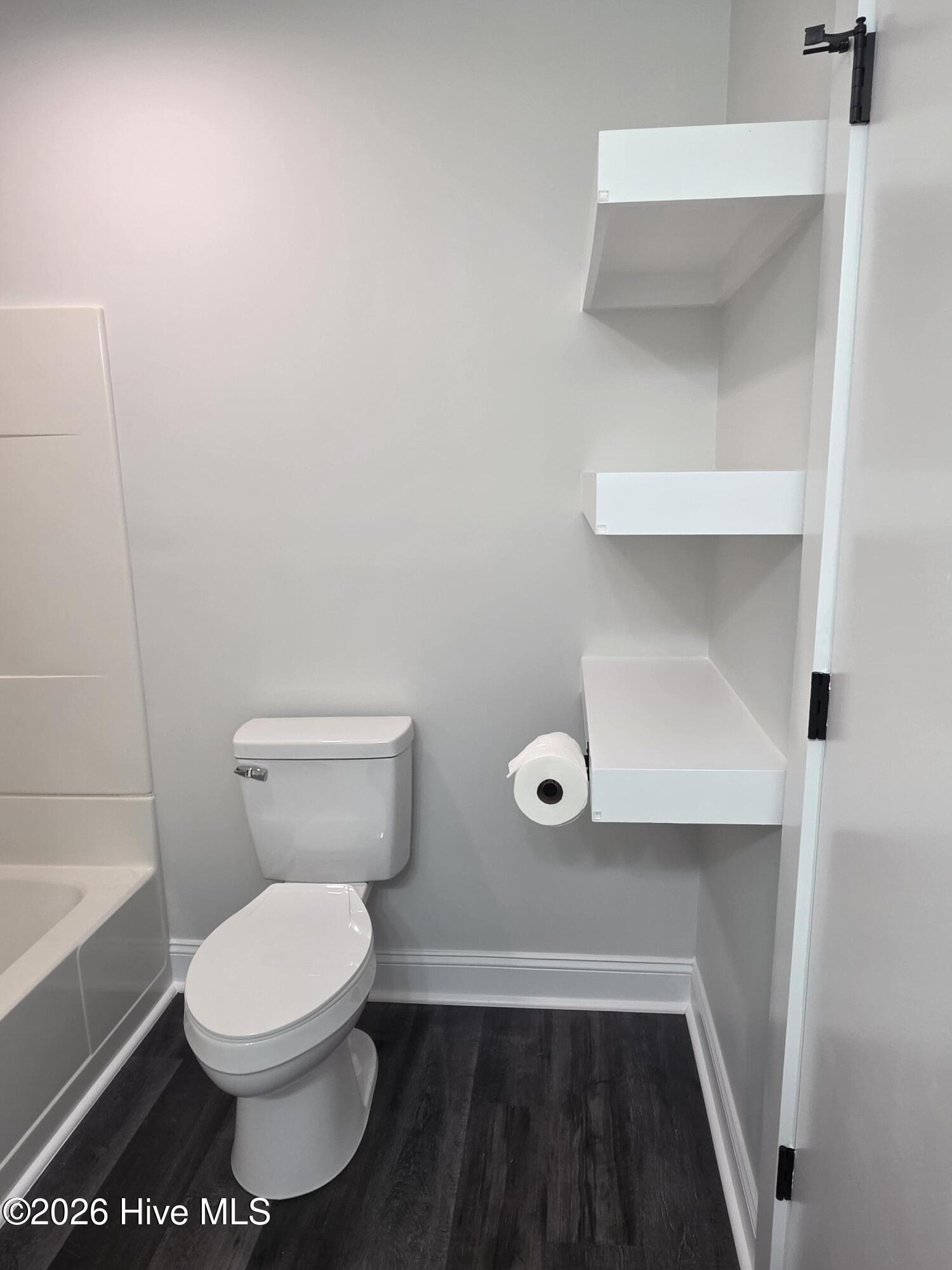 110 Glen Drive Property Photo 14