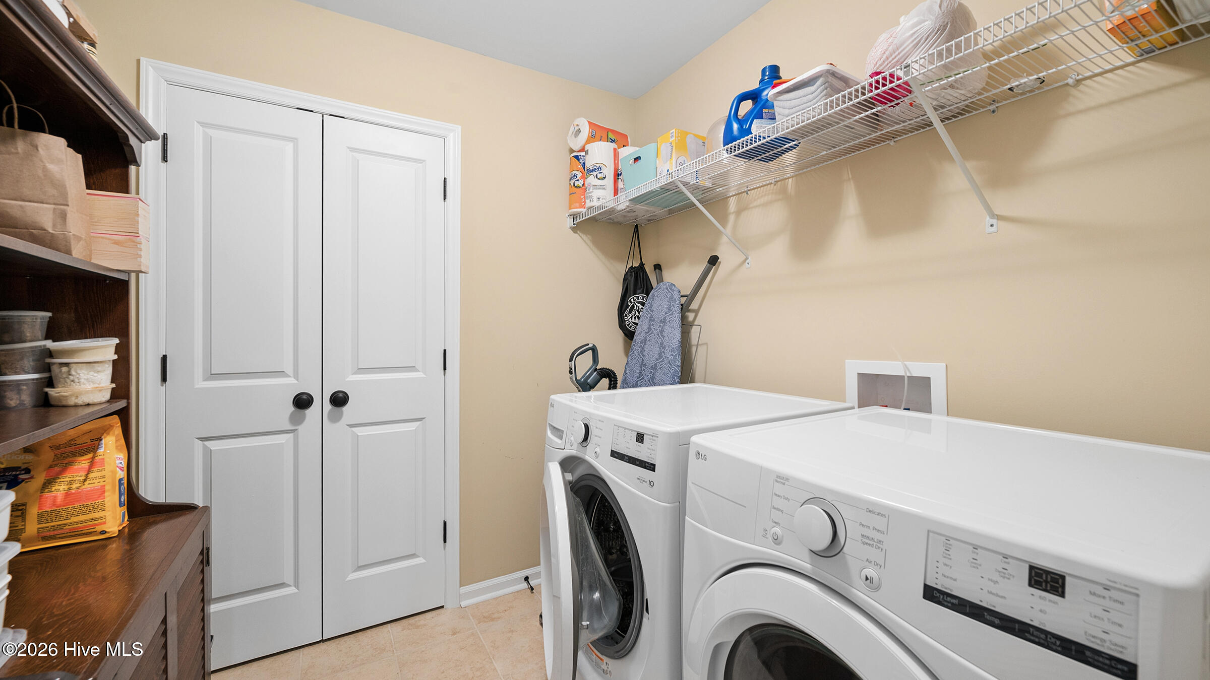 2821 Ange Street Property Photo 14
