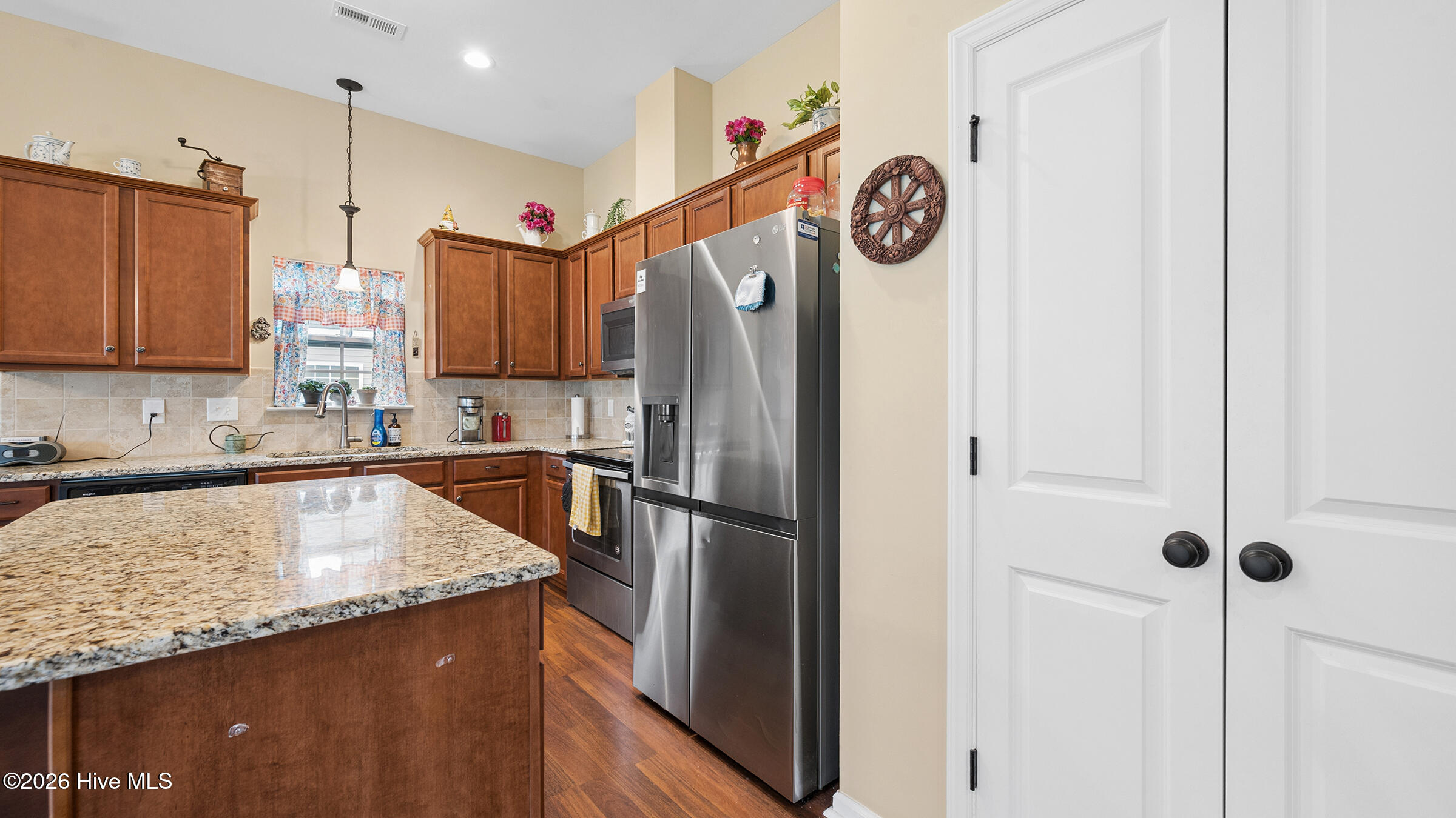 2821 Ange Street Property Photo 16