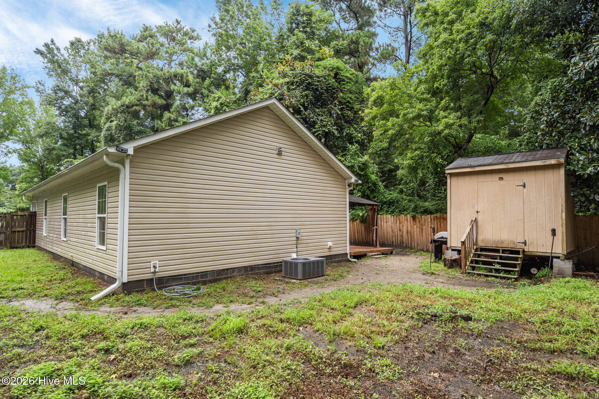 1624 Hargett Street Property Photo 10