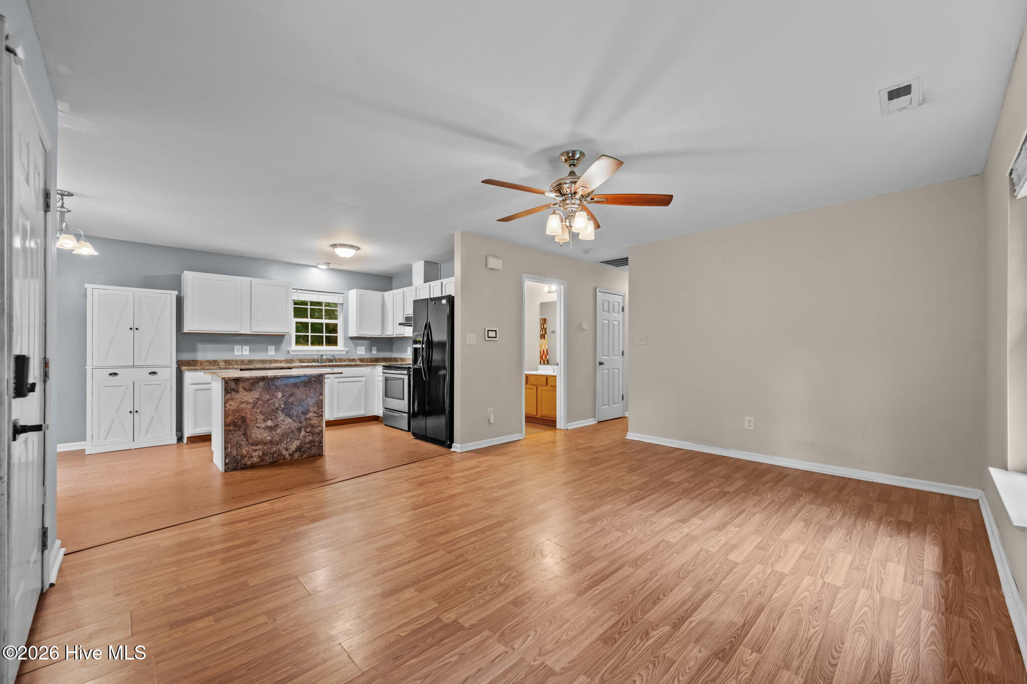 1624 Hargett Street Property Photo 20